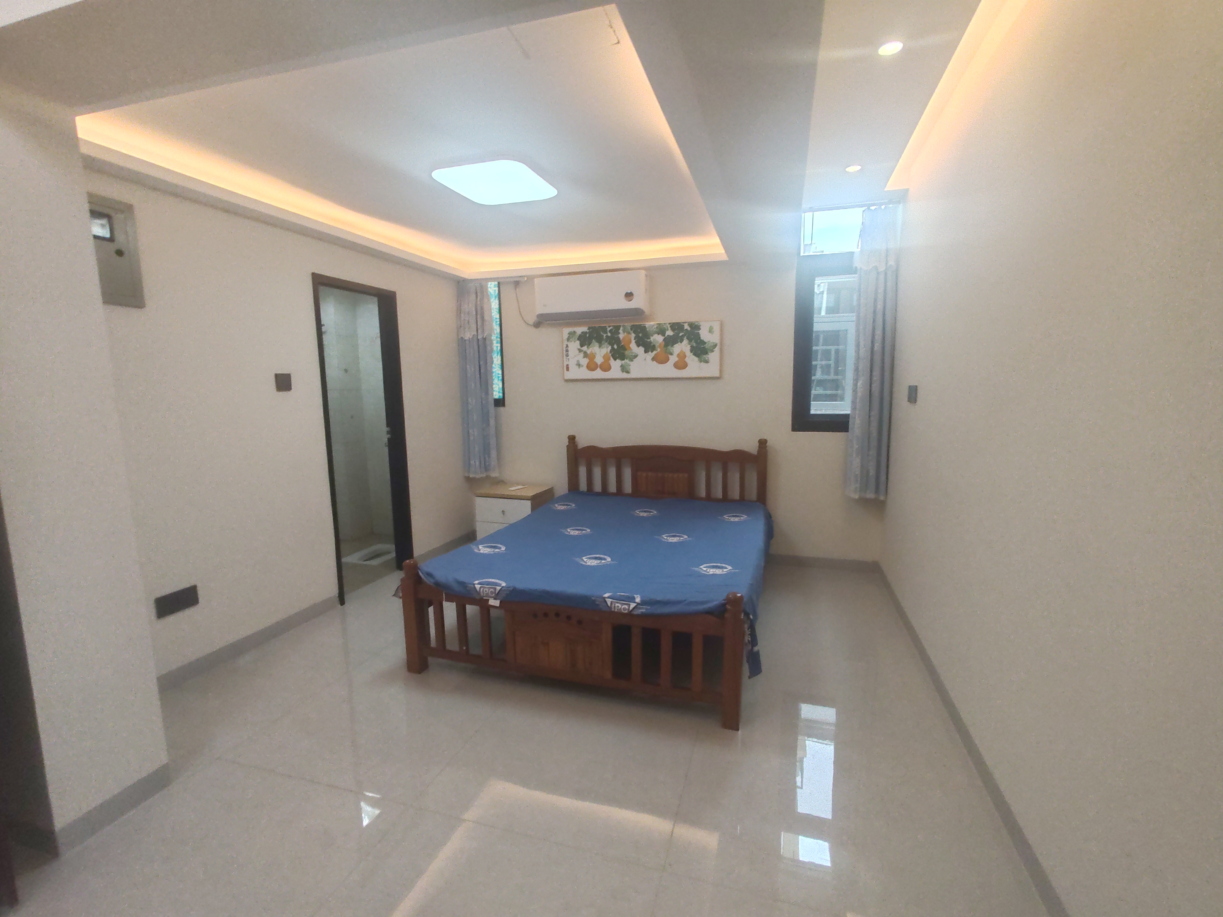 御景峰  1室0厅1卫   1600.00元/月室内图