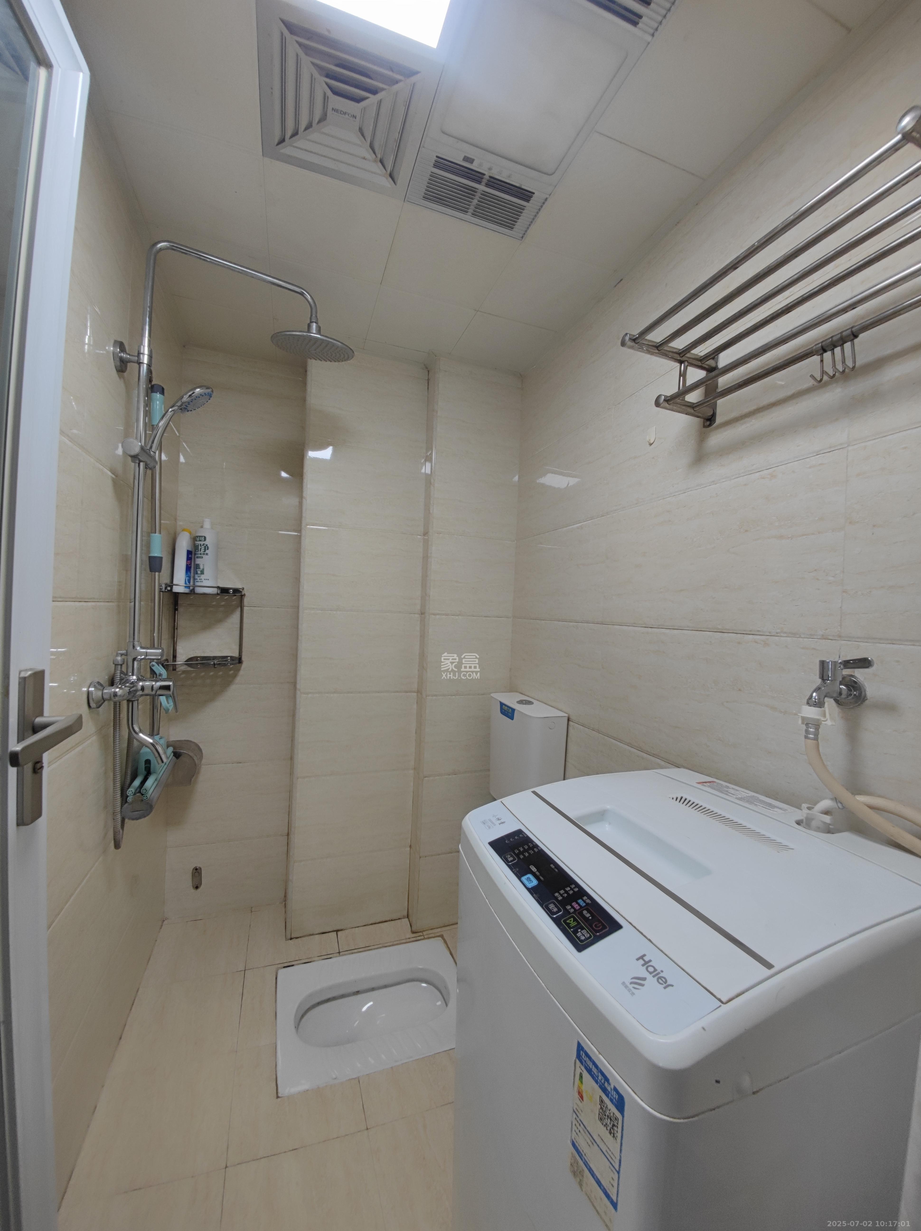 欧亚达国际广场  2室1厅1卫    2000.0元/月室内图