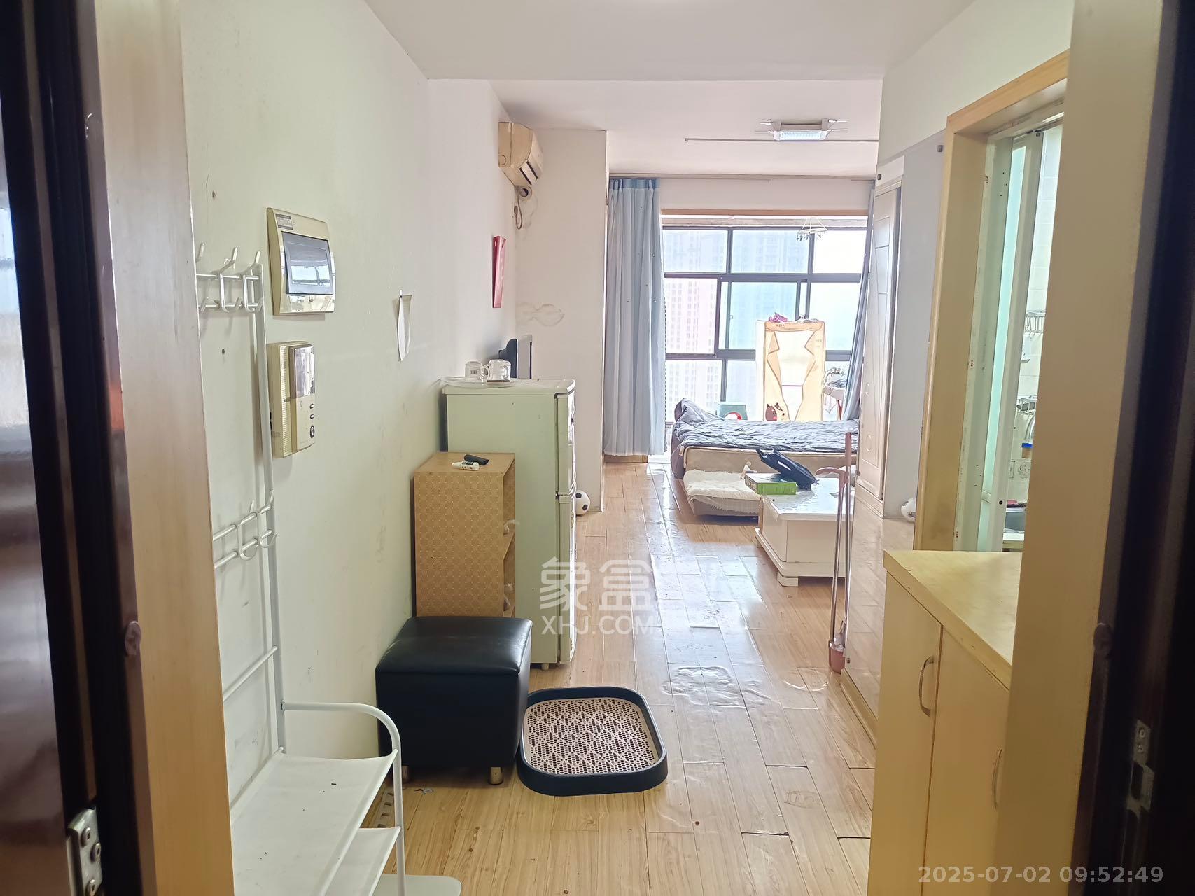 融橙上品  1室1厅1卫   1460.00元/月室内图