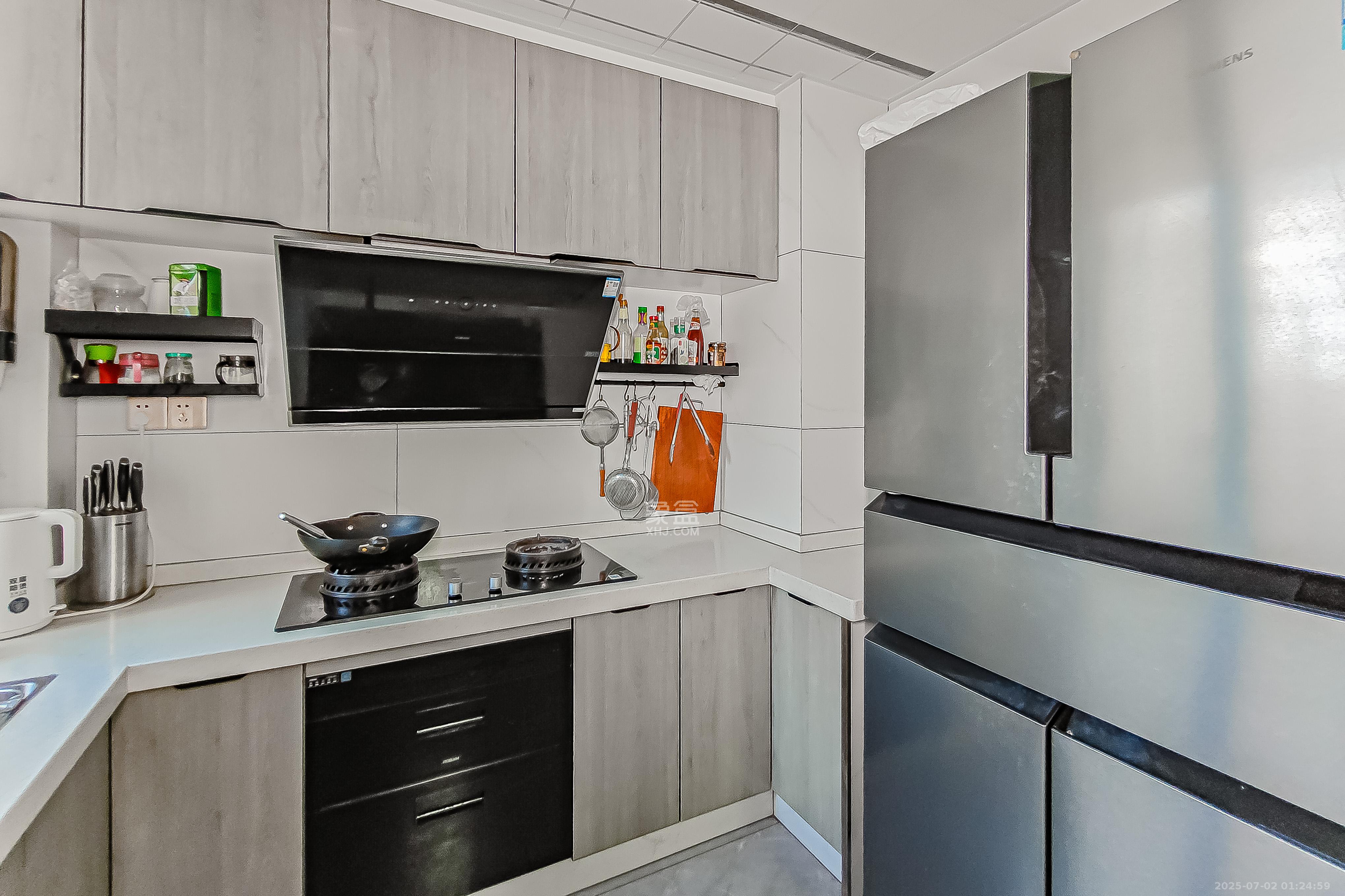 旭辉美的东樾城 4室2厅2卫 139.8万 旭辉美的东樾城 4室2厅2卫 139.8万厨房