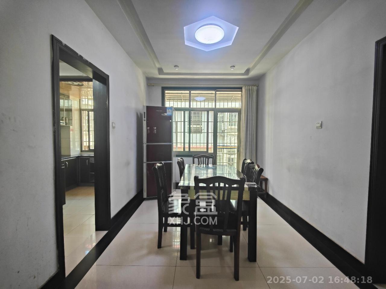 星沙一区  3室2厅2卫    1500.0元/月 星沙一区  3室2厅2卫    1500.0元/月室内图