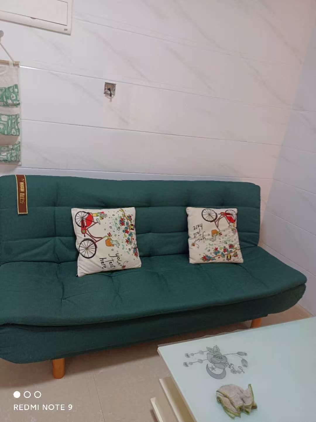 珠江愉景新城  1室1厅1卫   1200.00元/月室内图1