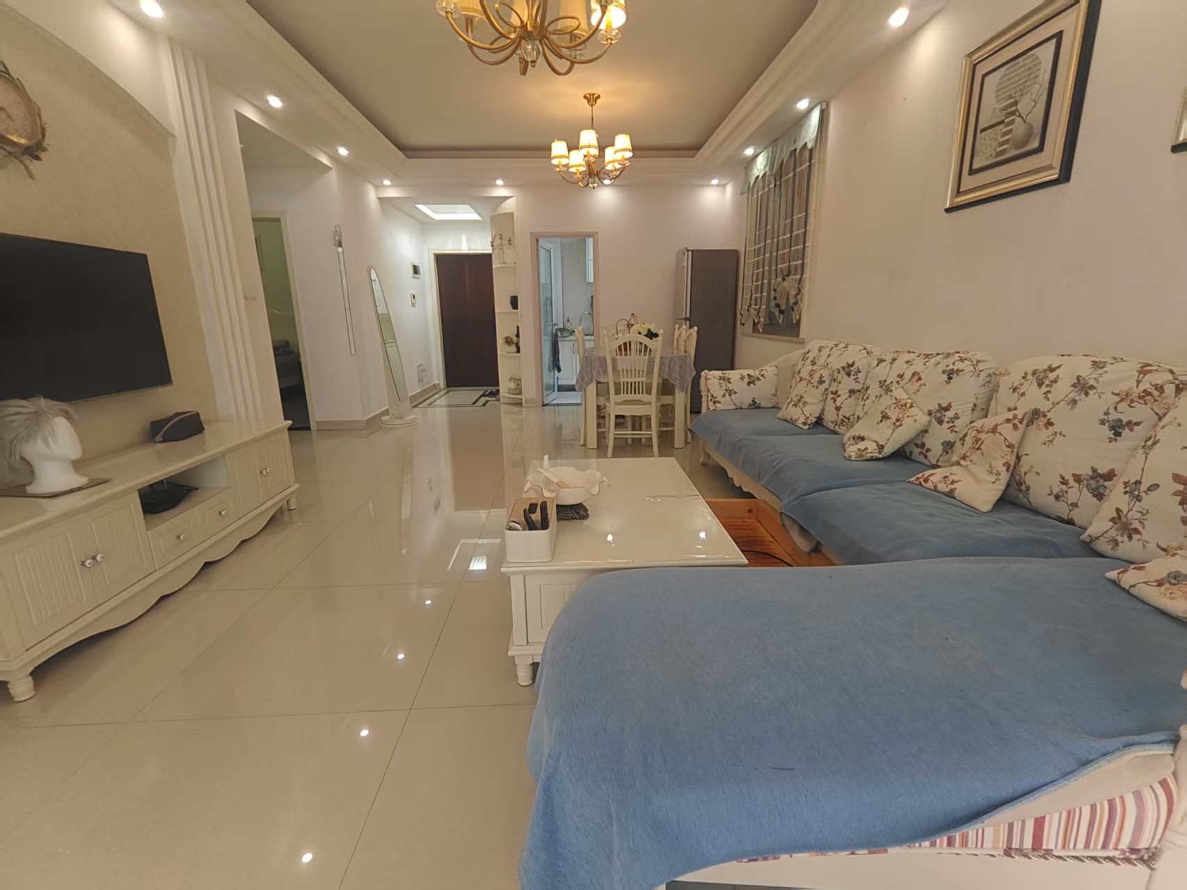 景湖春天 2室1厅1卫 45.8万 景湖春天 2室1厅1卫 45.8万室内图