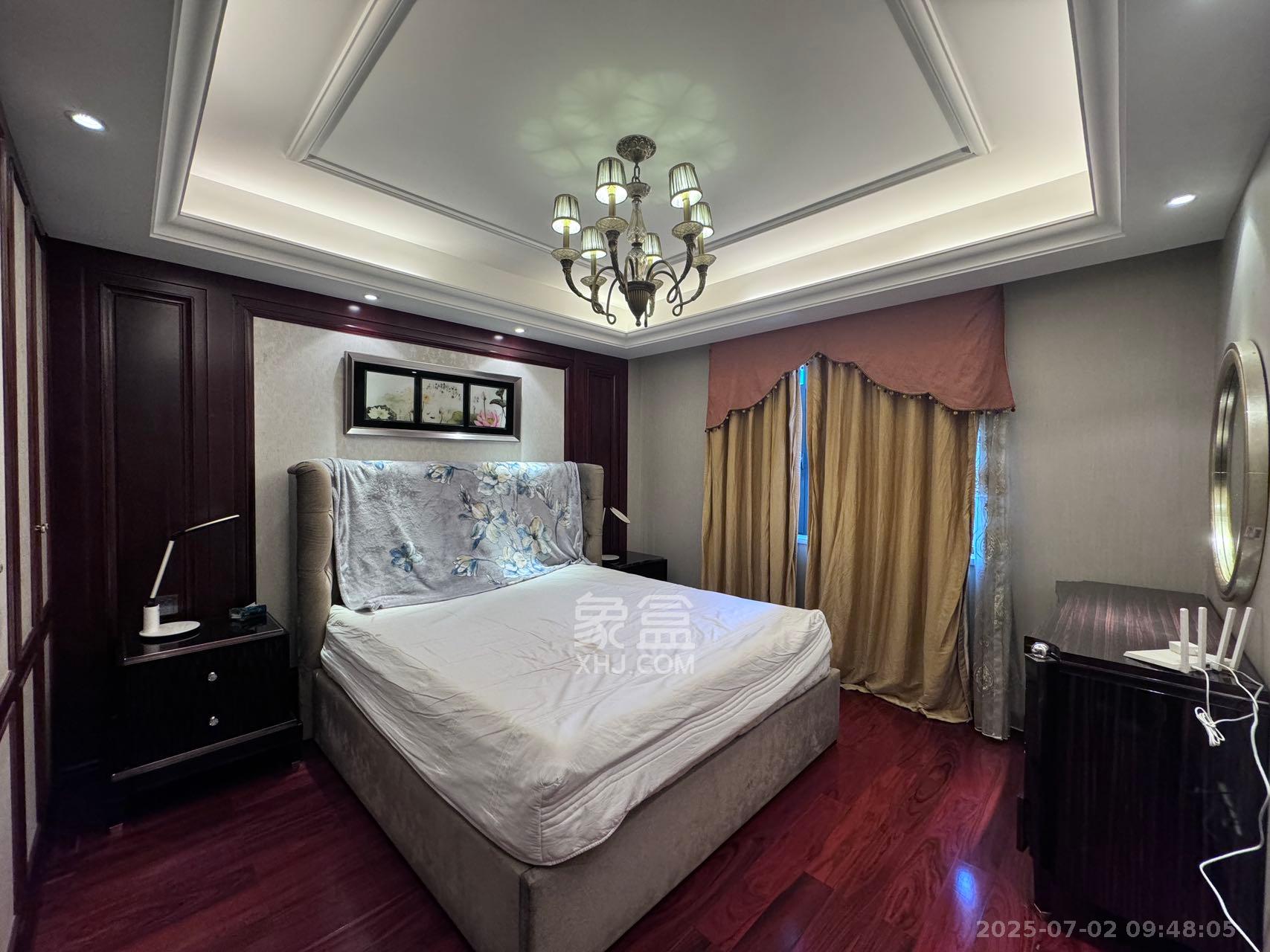 运达中央广场一、二期  3室2厅3卫    11000.0元/月 运达中央广场一、二期  3室2厅3卫    11000.0元/月室内图