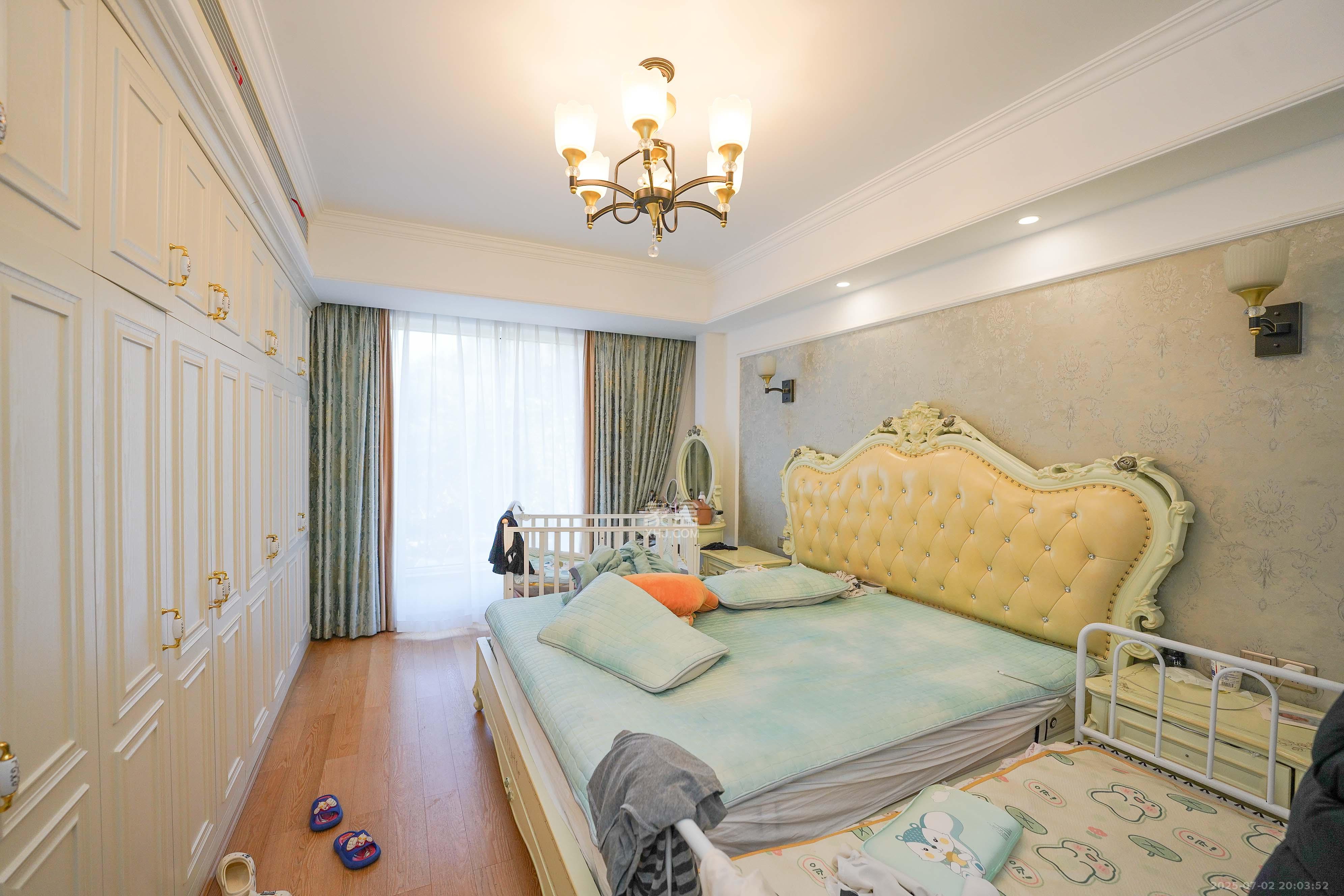 五矿万境蓝山 4室2厅2卫 178.0万 五矿万境蓝山 4室2厅2卫 178.0万卧室