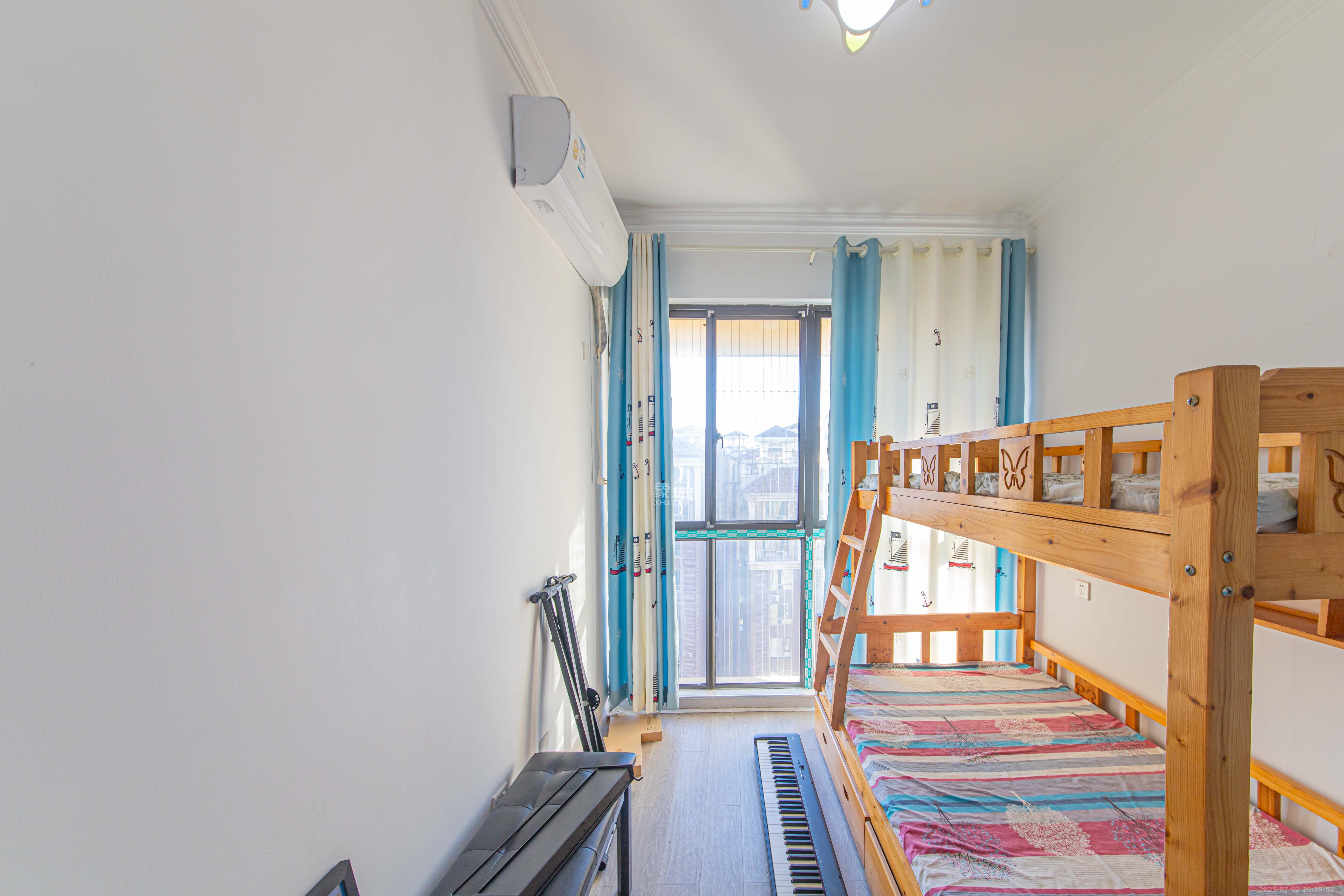 夏威夷碧水春城(碧桂园城市花园) 4室2厅1卫 82.8万 夏威夷碧水春城(碧桂园城市花园) 4室2厅1卫 82.8万卧室