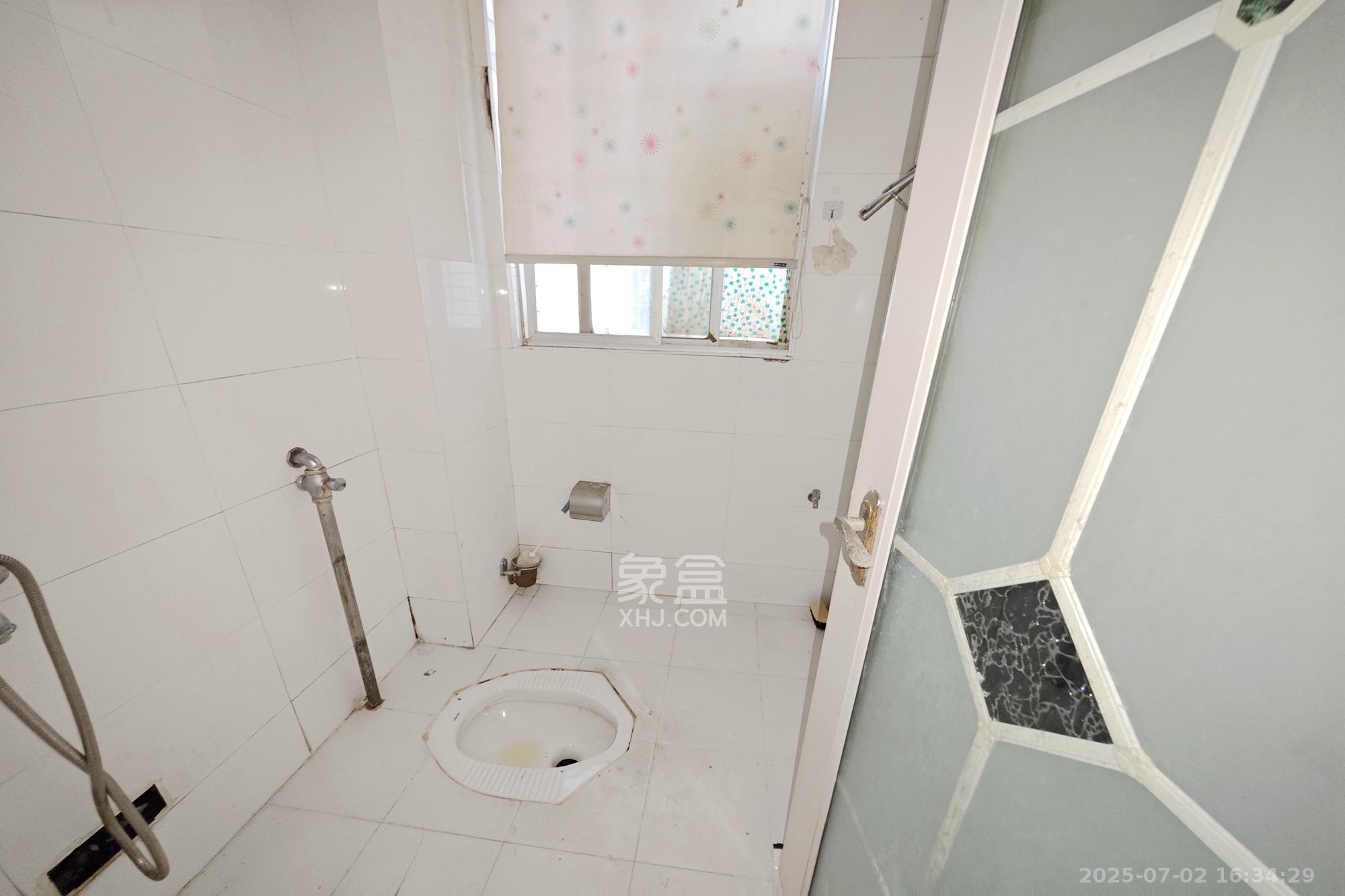 东方新世界 2室2厅1卫 2300.0元/月 东方新世界 2室2厅1卫 2300.0元/月室内图