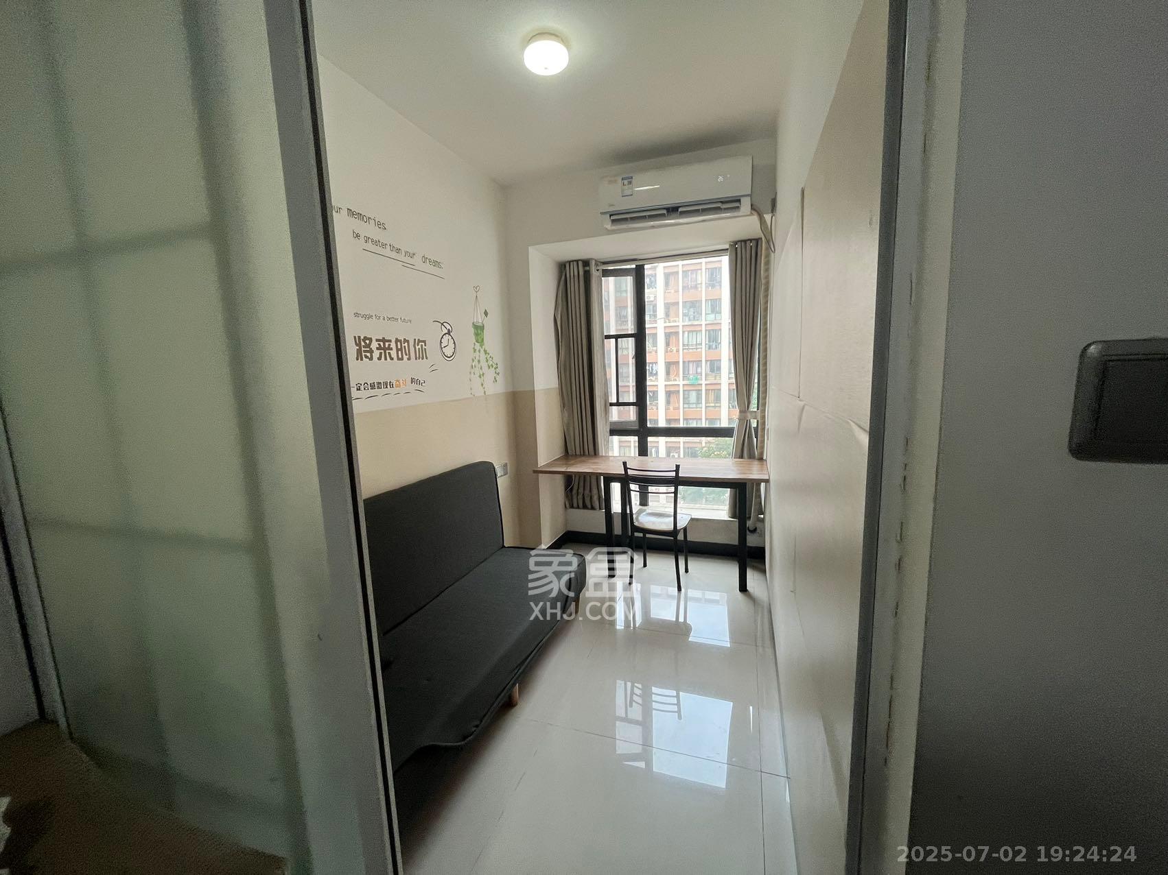 中建芙蓉工社 2室1厅1卫 1400.0元/月 中建芙蓉工社 2室1厅1卫 1400.0元/月室内图