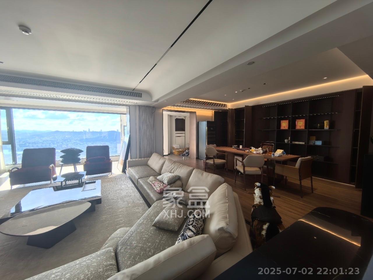 中建江山壹号 4室2厅3卫 26000.0元/月 中建江山壹号 4室2厅3卫 26000.0元/月室内图