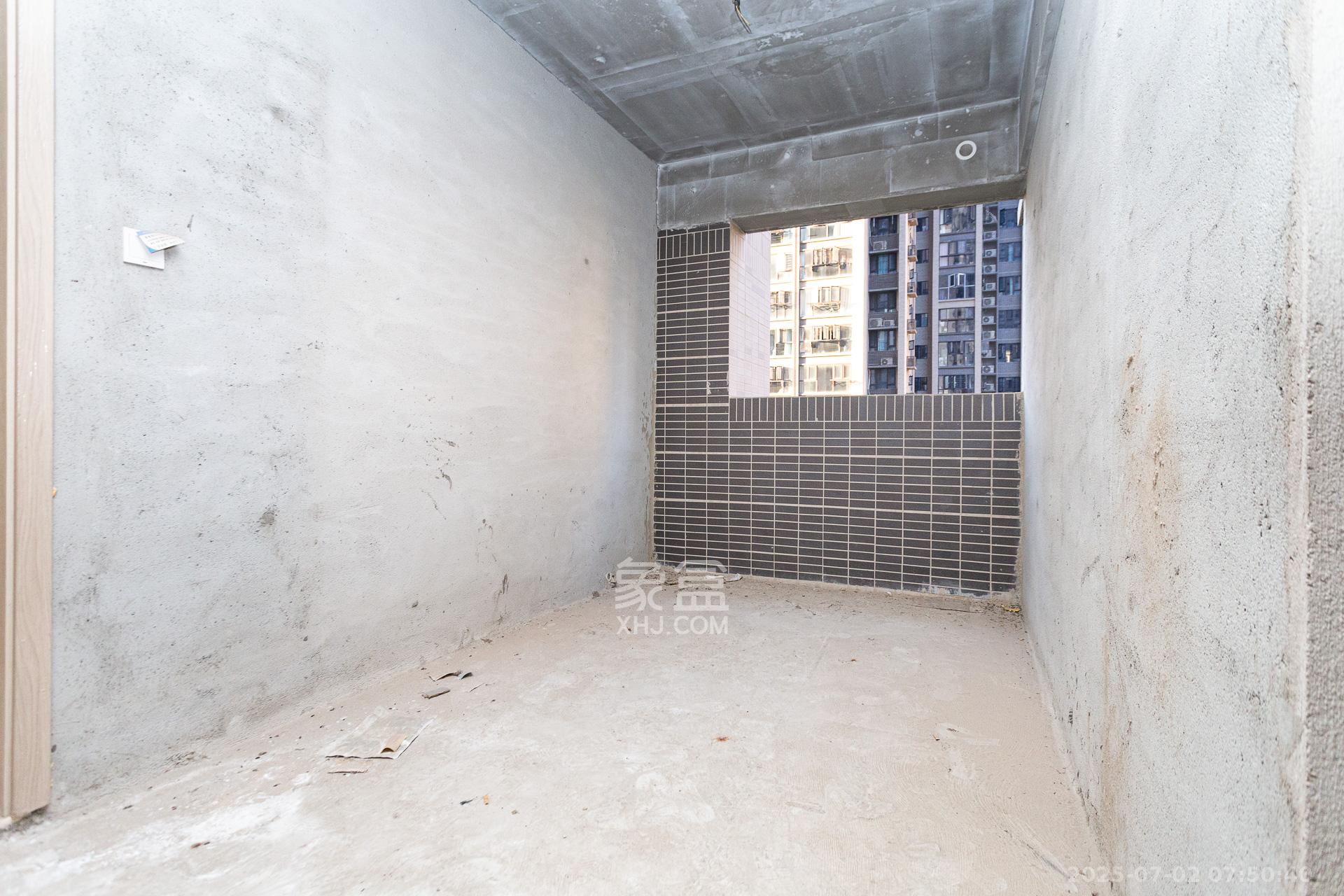 时代倾城五期 4室2厅2卫 80.0万 时代倾城五期 4室2厅2卫 80.0万卧室