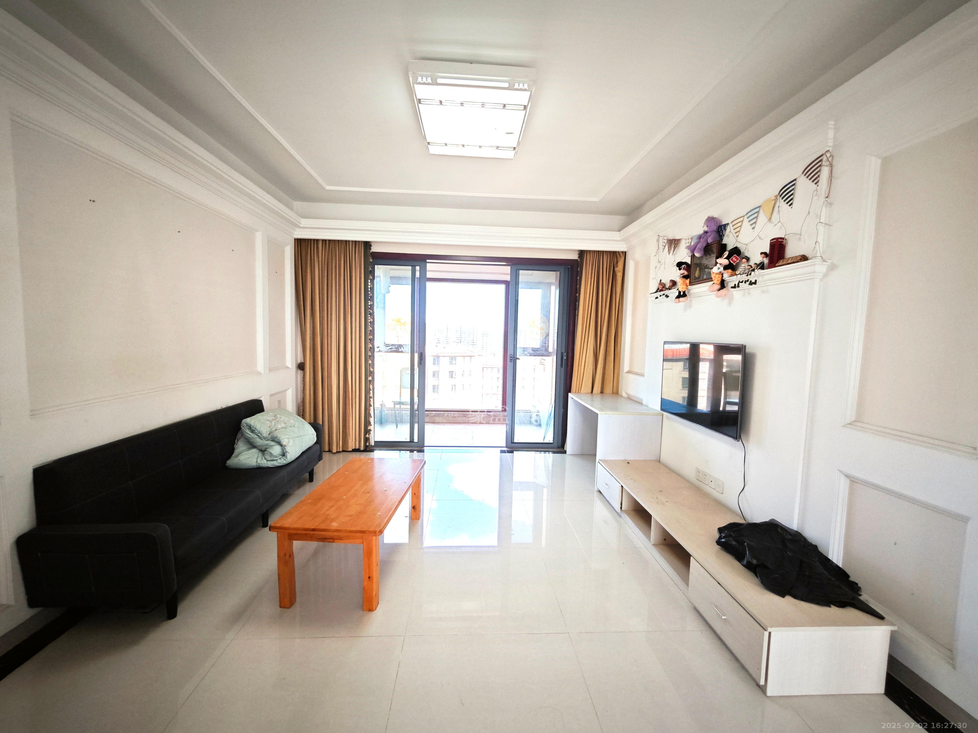 珠江郦城公园1号  4室2厅2卫    3000.0元/月 珠江郦城公园1号  4室2厅2卫    3000.0元/月室内图