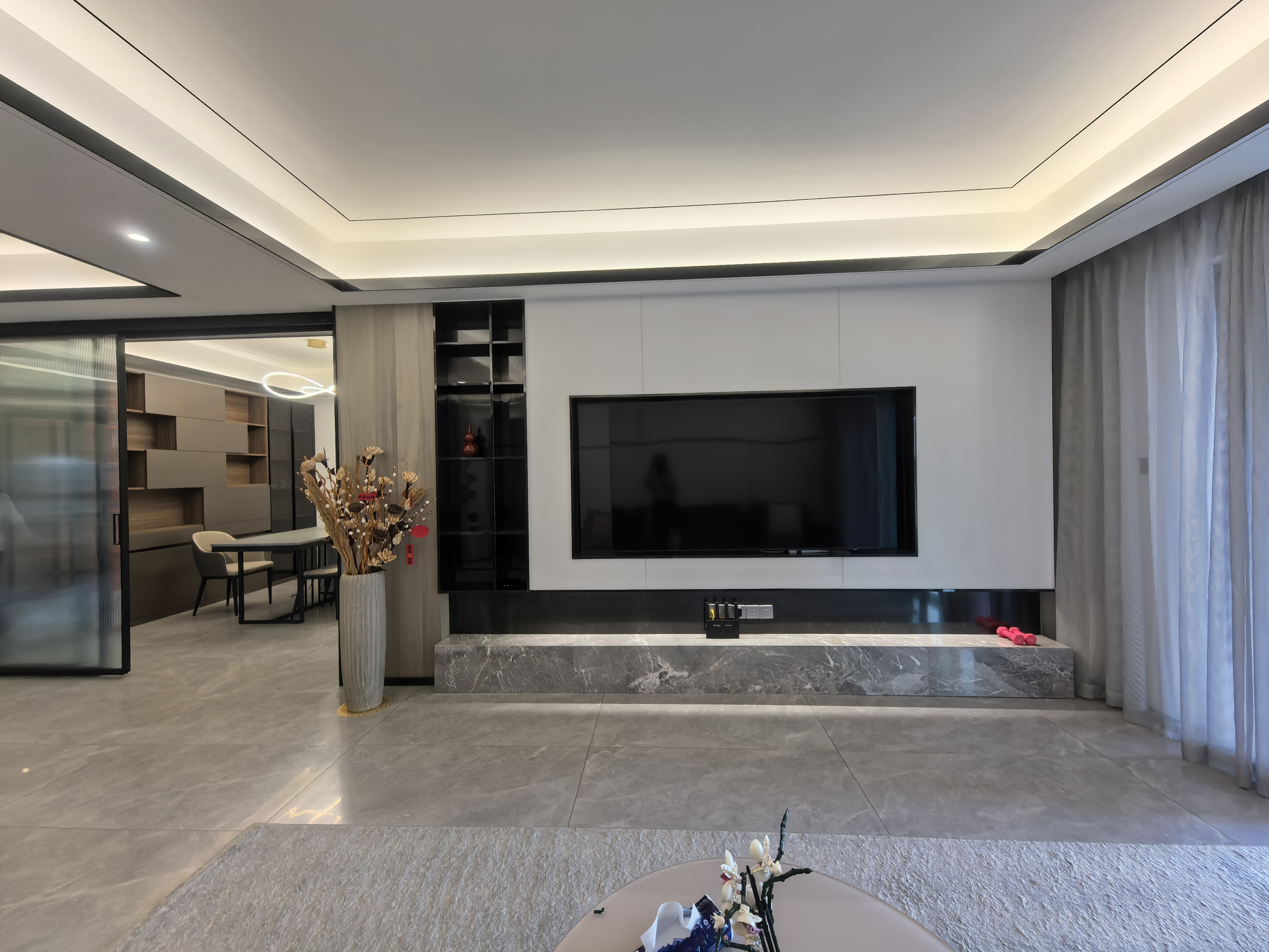 东方天澜汇 4室2厅2卫 12000.0元/月 东方天澜汇 4室2厅2卫 12000.0元/月室内图