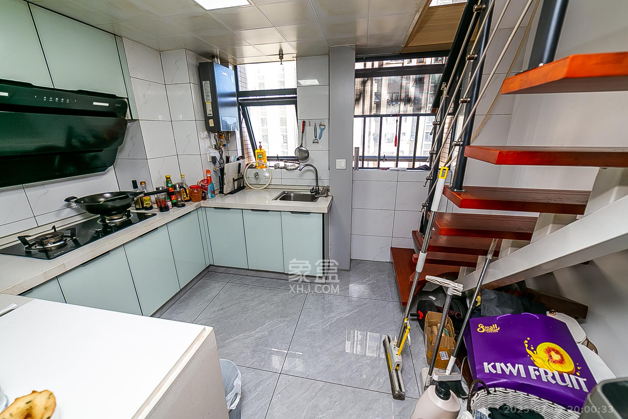 天鸿天府（天鸿中央大院）  2室1厅1卫    29.9万其他