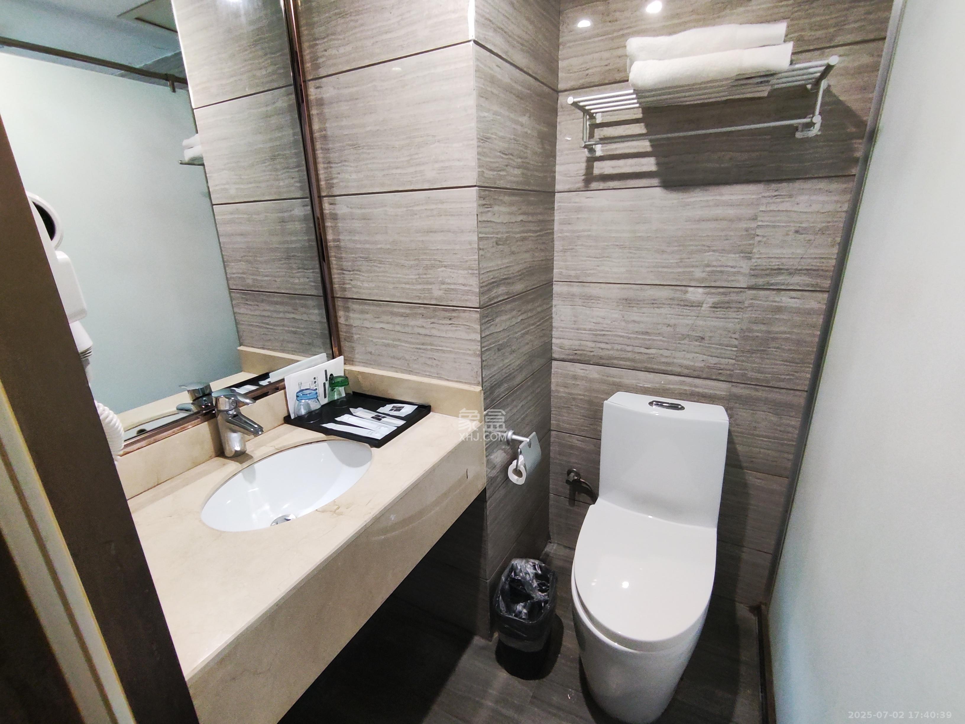 尚都美寓  1室1厅1卫    900.0元/月室内图