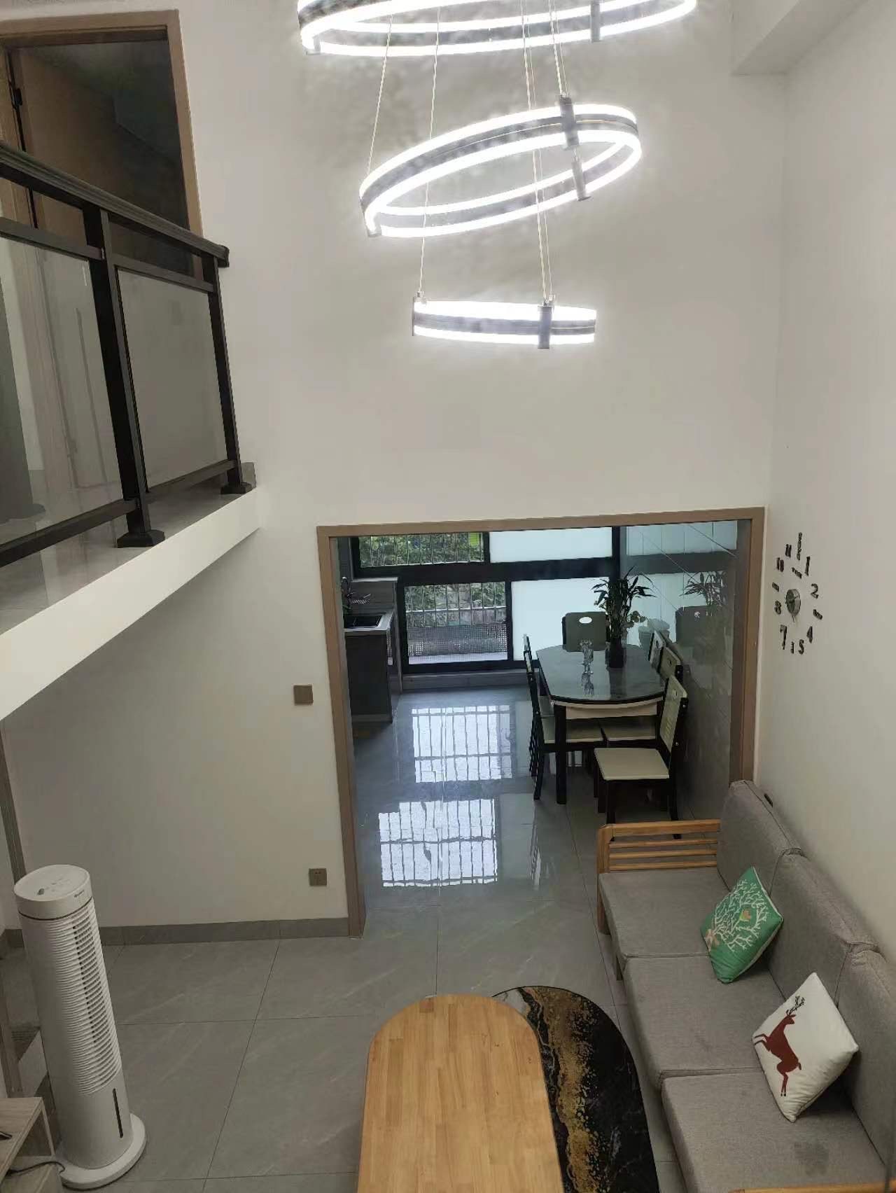 康馨花园  2室2厅1卫   2500.00元/月室内图