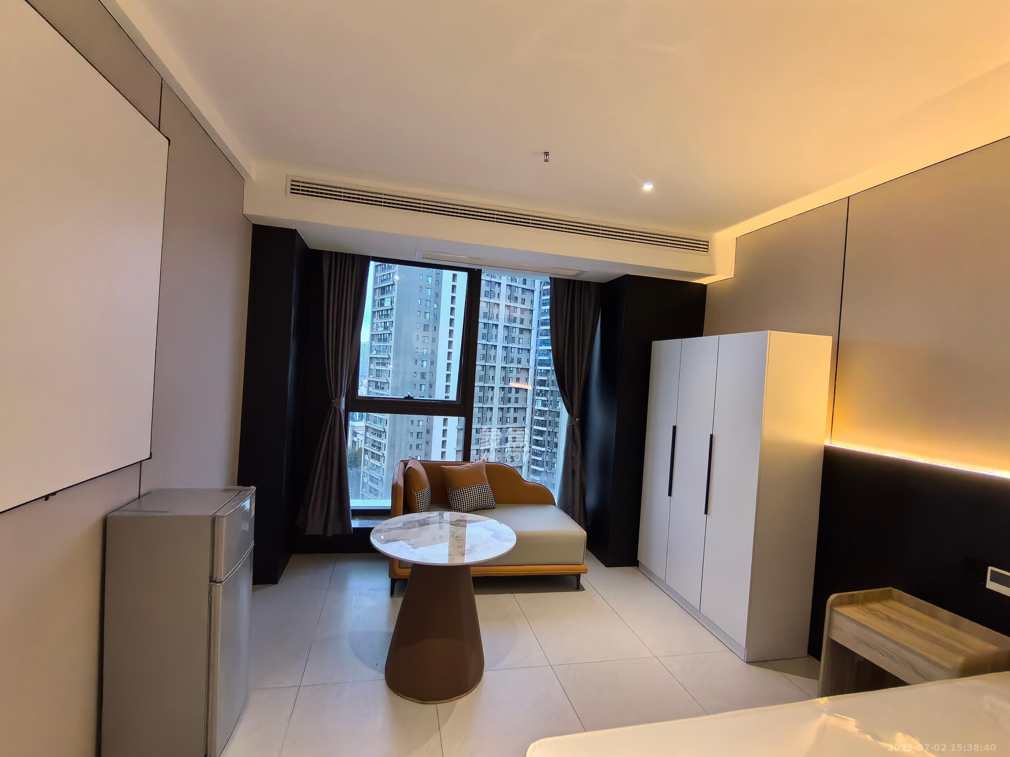 臻园  1室1厅1卫    1800.0元/月 臻园  1室1厅1卫    1800.0元/月室内图