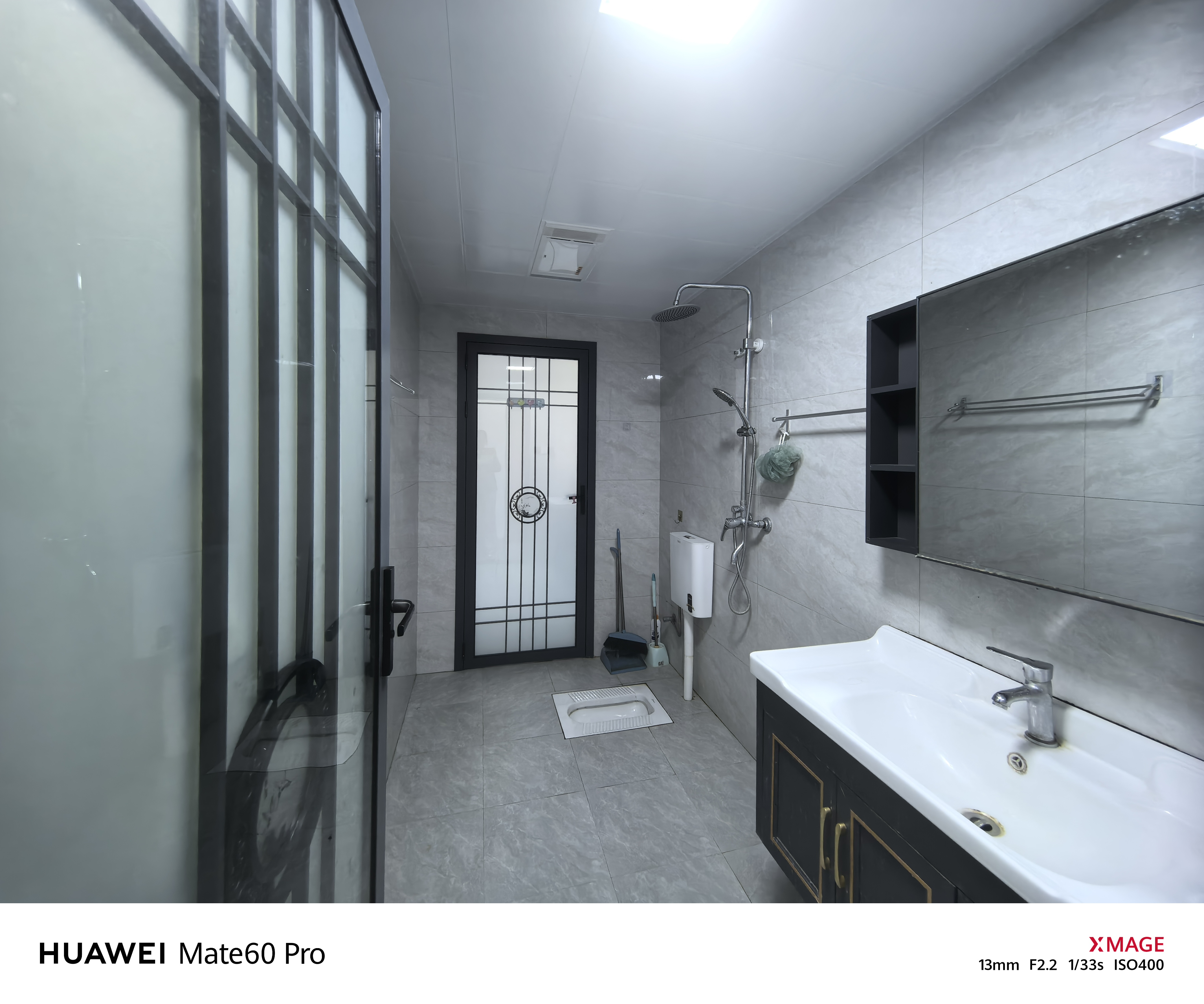 吉星金融广场（牡丹园）  3室2厅2卫    2200.0元/月室内图