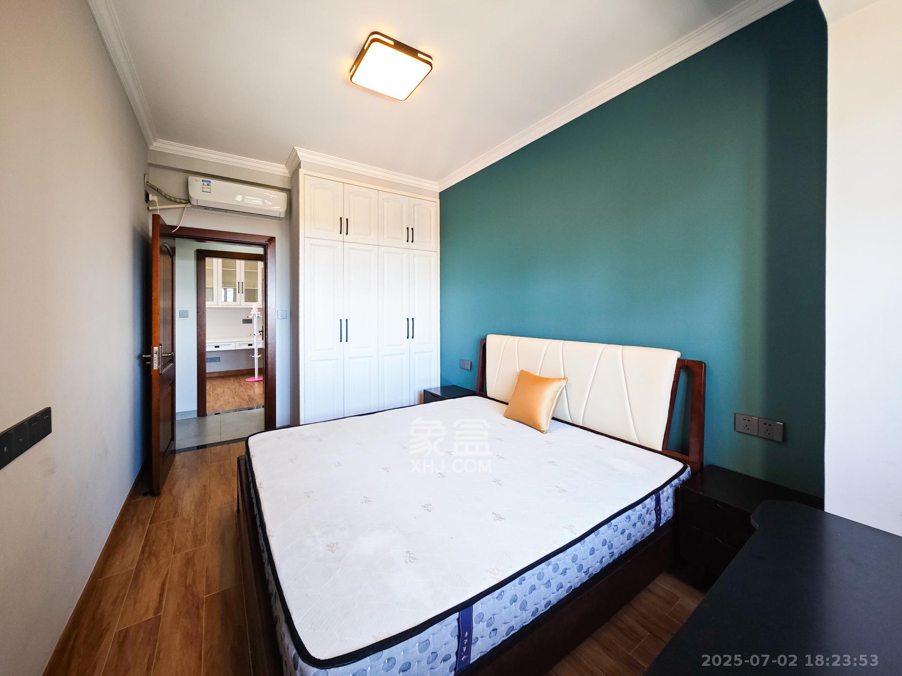 湘诚德峰小区A区 3室2厅2卫 110.0万 湘诚德峰小区A区 3室2厅2卫 110.0万卧室