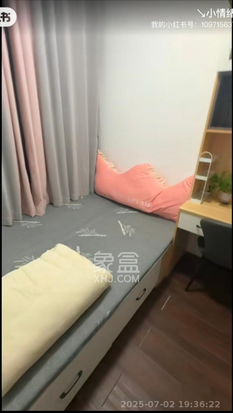荣泰广场  3室2厅1卫    2600.0元/月室内图