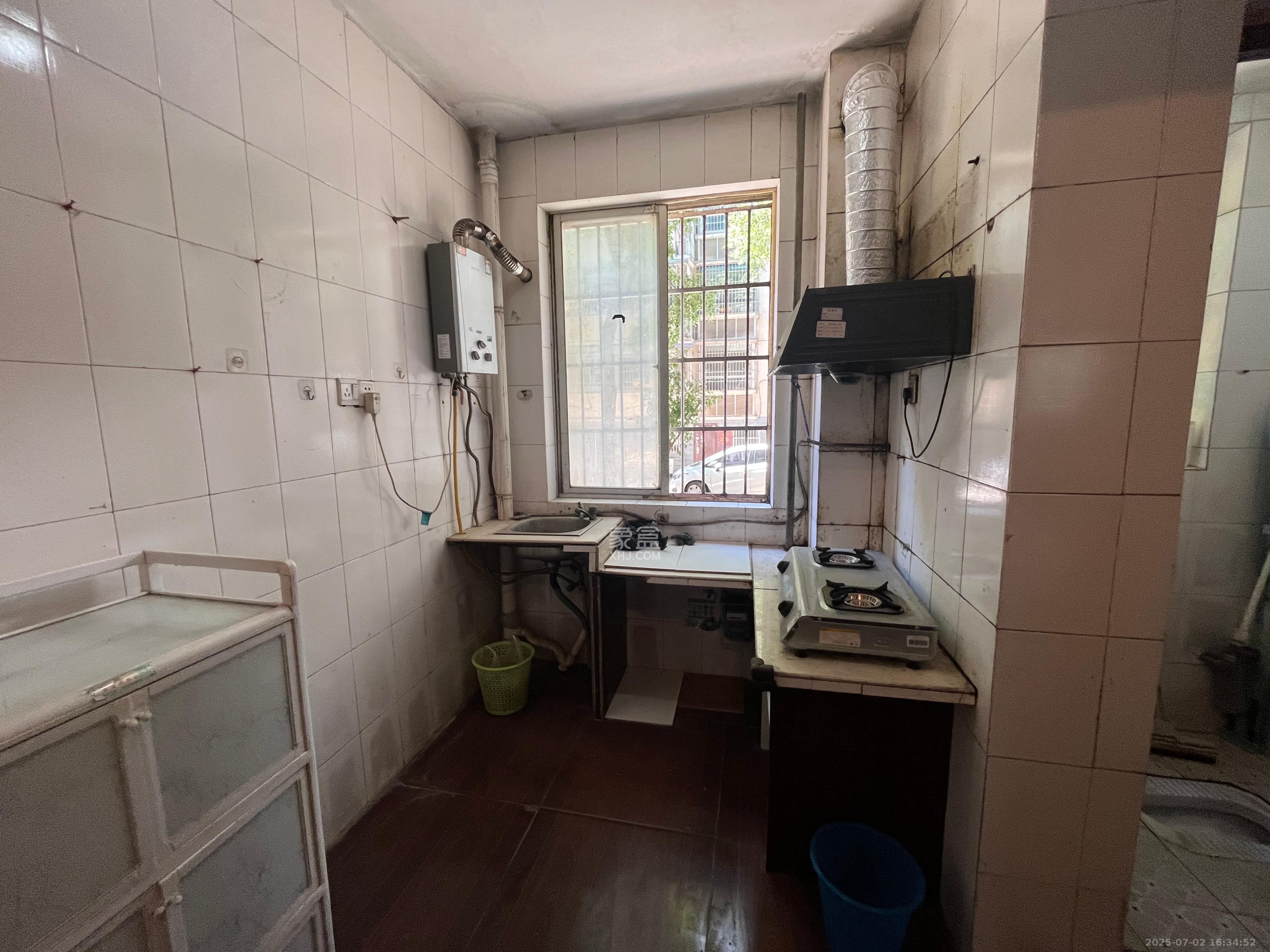 佳园星城 1室2厅1卫 1300.0元/月 佳园星城 1室2厅1卫 1300.0元/月室内图