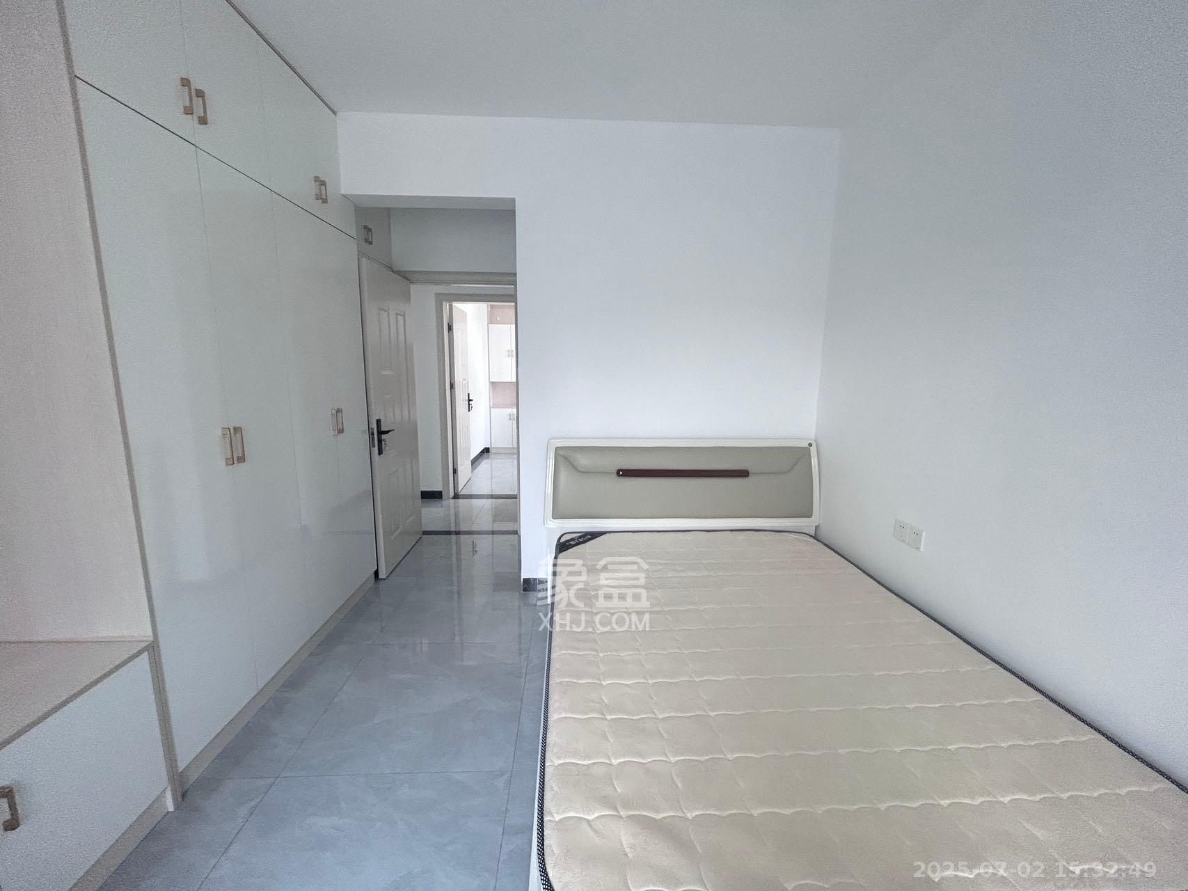 中国铁建梅溪青秀三期  4室2厅2卫   3600.00元/月室内图