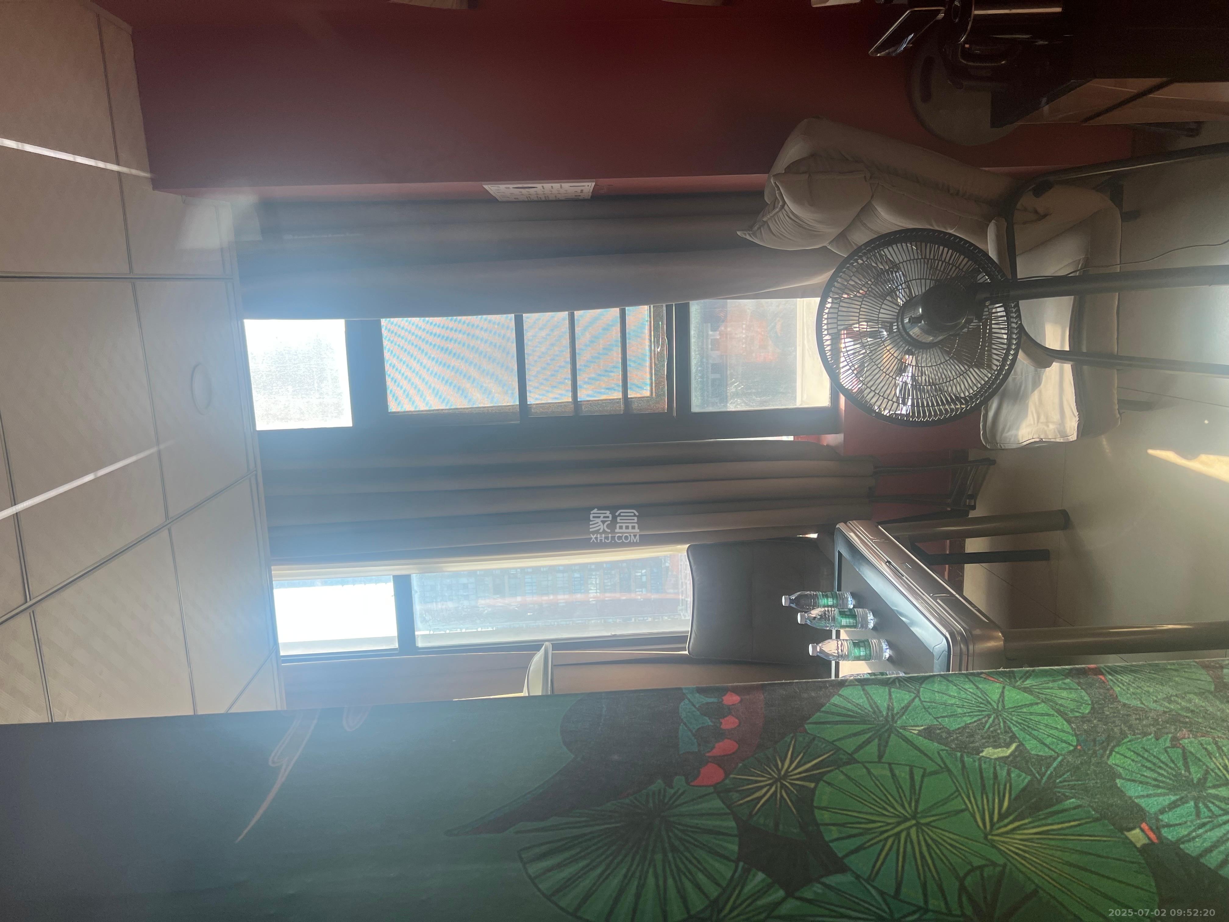 公园9号大都会 3室2厅1卫 4500.0元/月 公园9号大都会 3室2厅1卫 4500.0元/月室内图