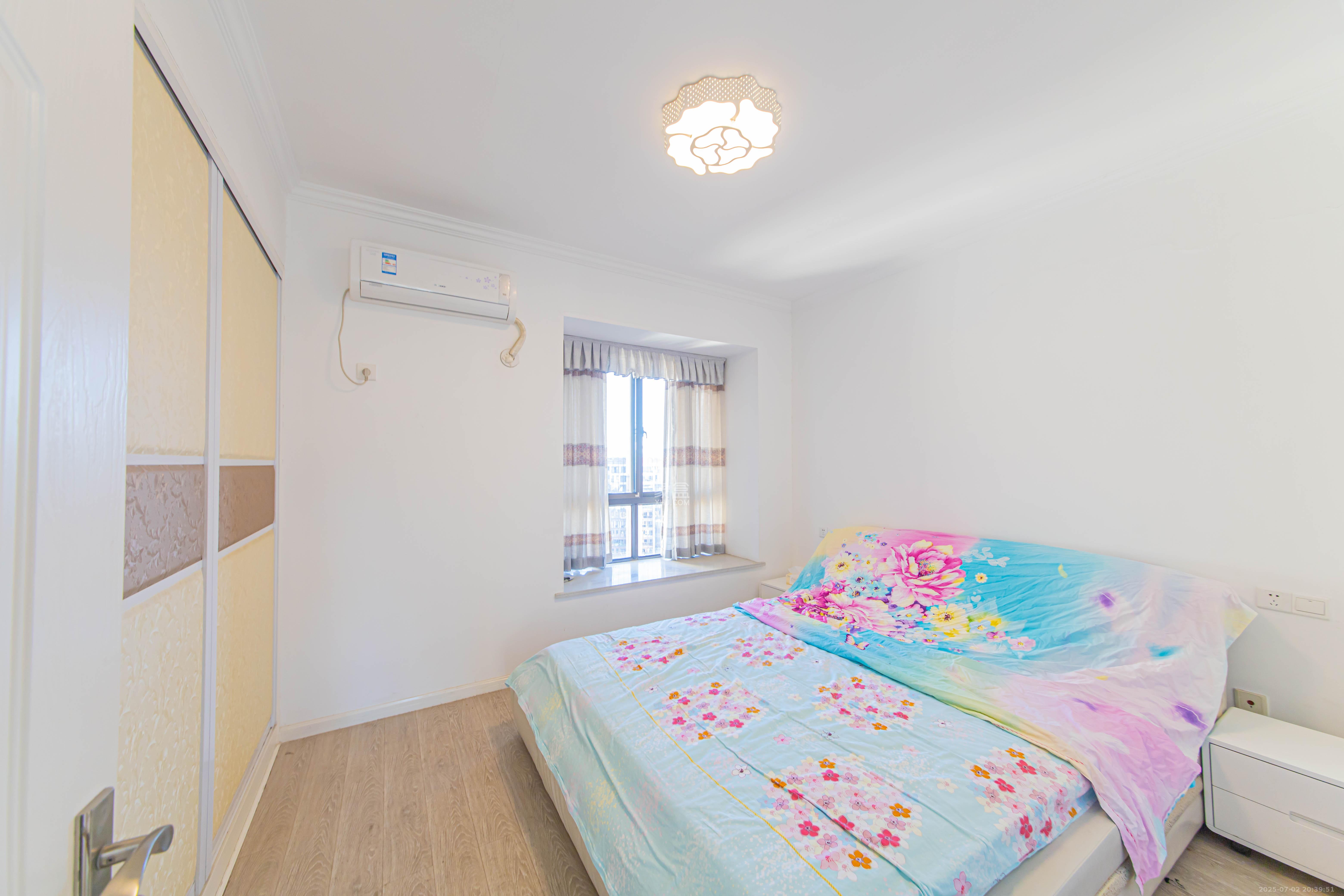 夏威夷碧水春城(碧桂园城市花园) 4室2厅1卫 82.8万 夏威夷碧水春城(碧桂园城市花园) 4室2厅1卫 82.8万卧室