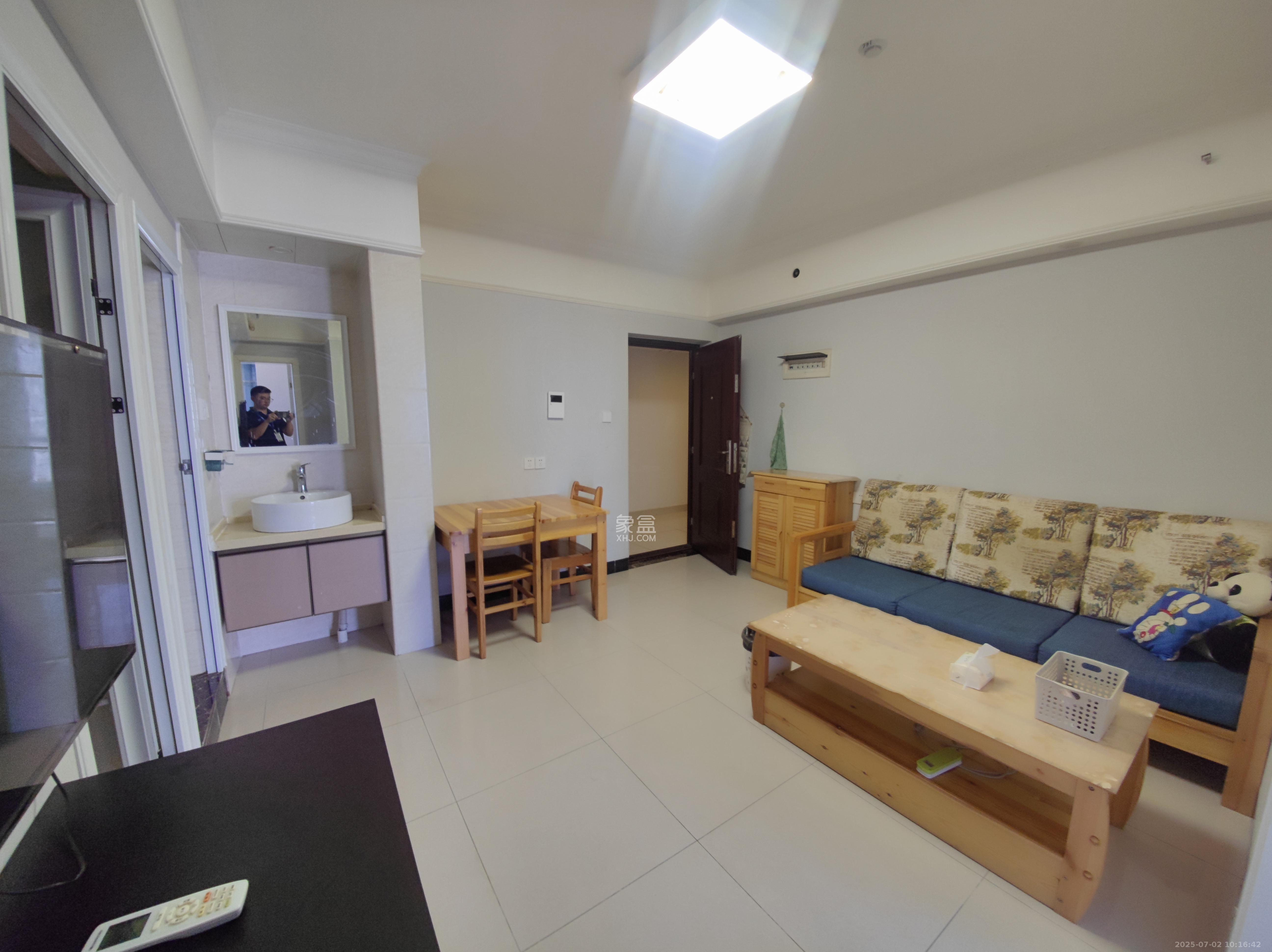 欧亚达国际广场  2室1厅1卫    2000.0元/月 欧亚达国际广场  2室1厅1卫    2000.0元/月室内图