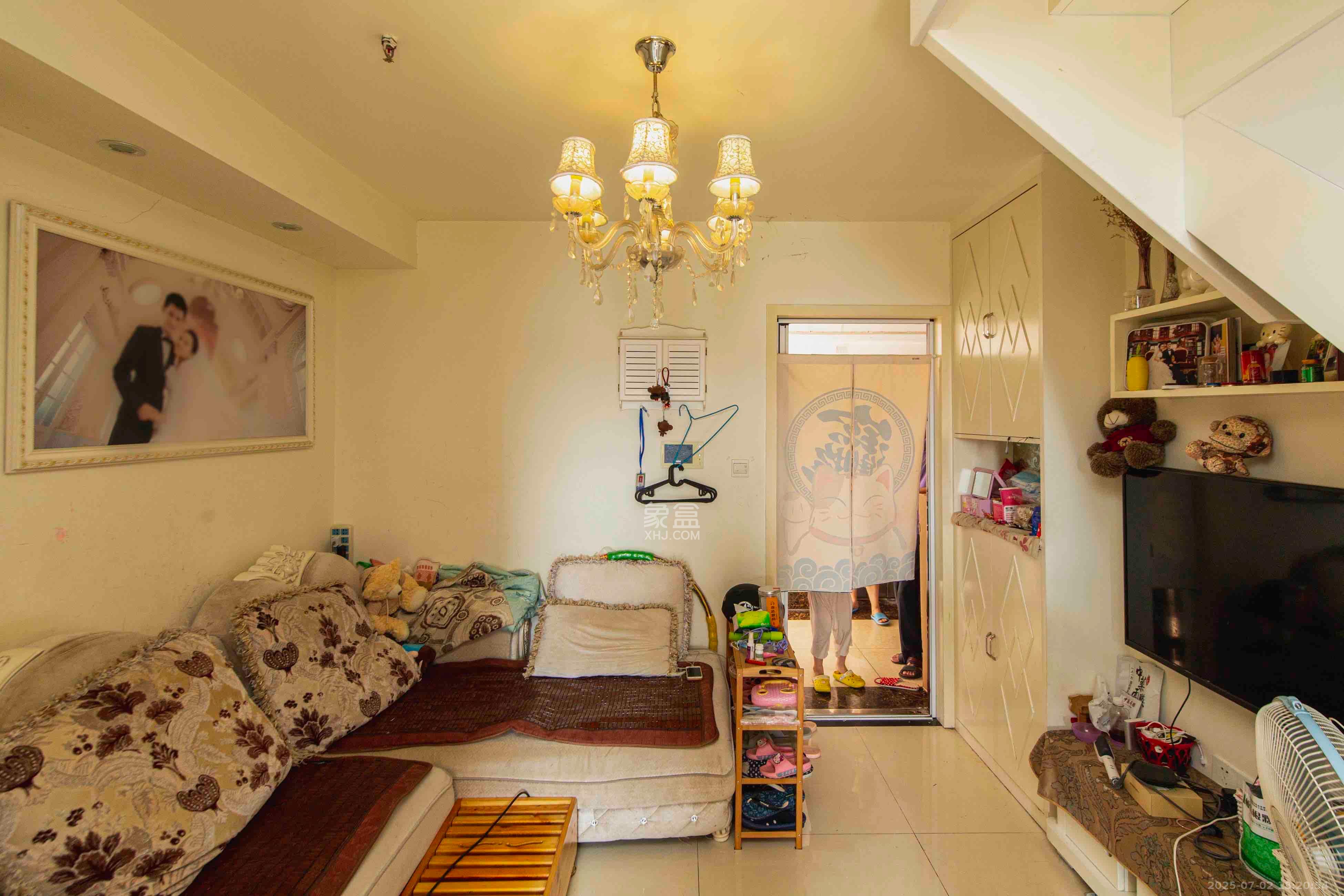 金色loft(鑫秋大厦) 2室2厅1卫 2100.0元/月 金色loft(鑫秋大厦) 2室2厅1卫 2100.0元/月室内图