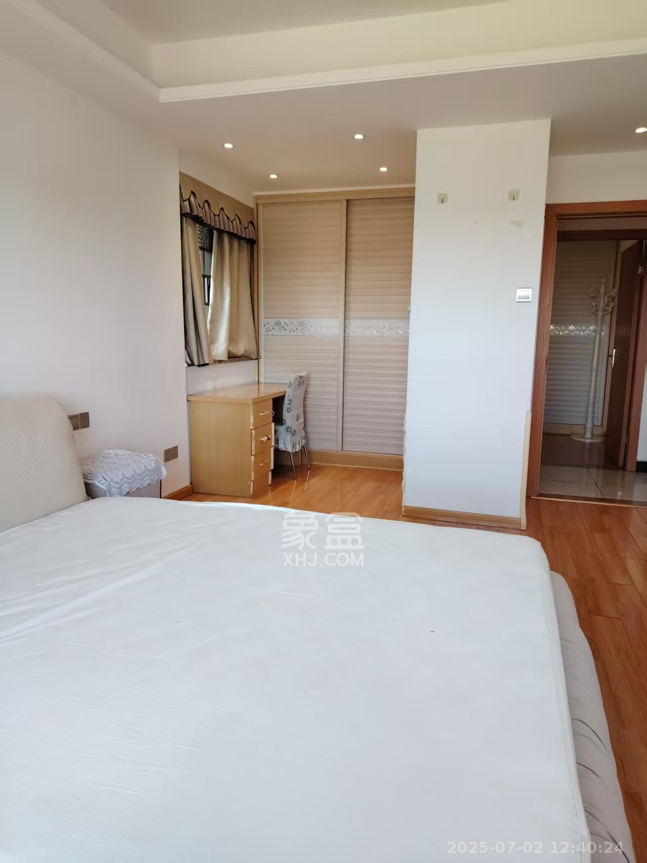 中建芙蓉嘉苑  2室2厅1卫   2500.00元/月室内图