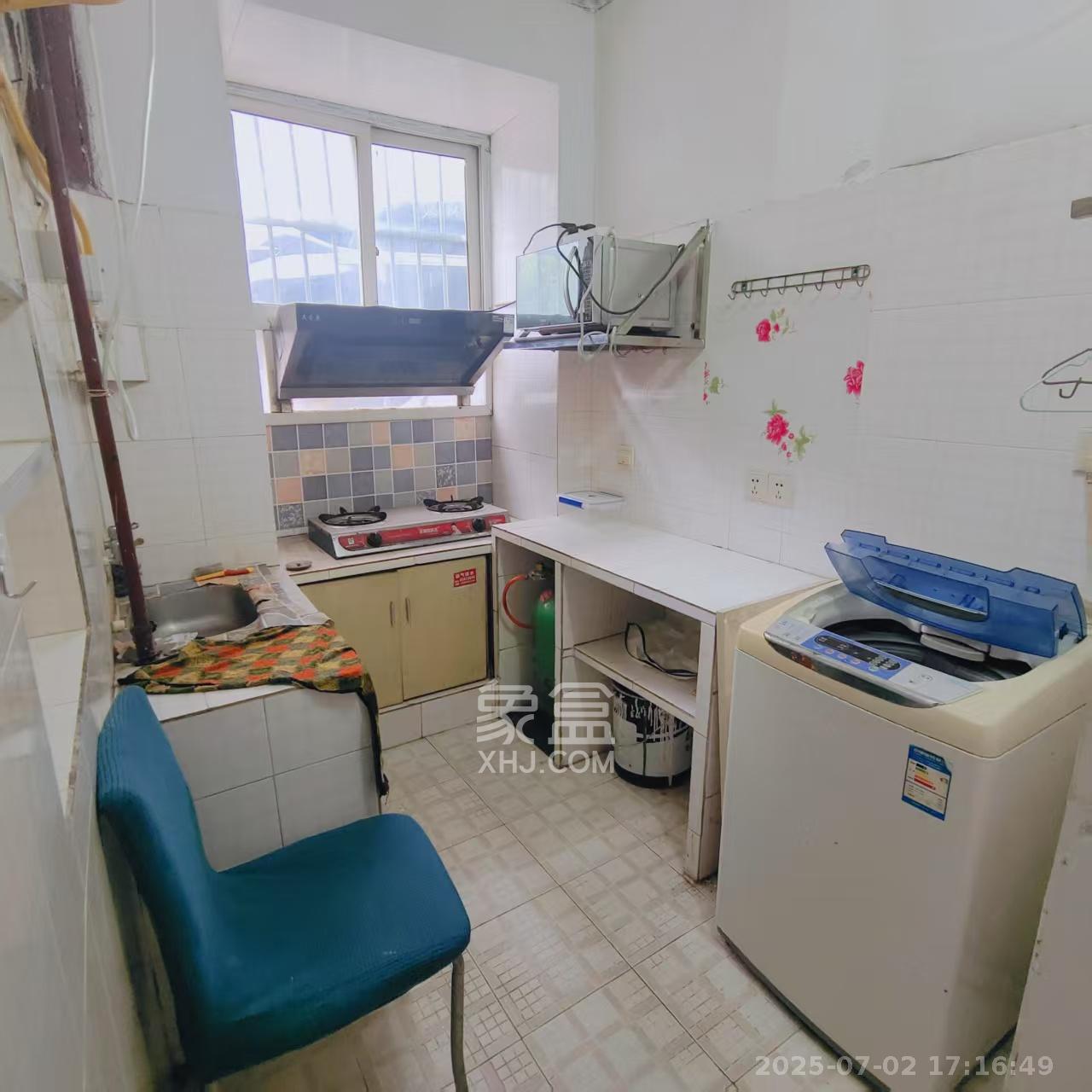 白果园散盘 1室1厅1卫 1600.0元/月 白果园散盘 1室1厅1卫 1600.0元/月室内图