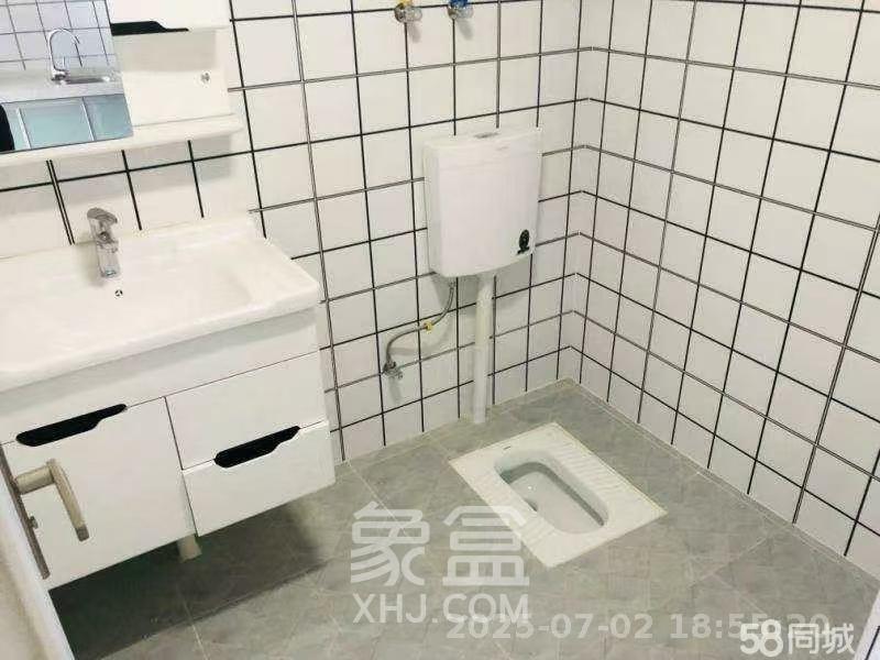MOMA当代广场  1室1厅1卫   1600.00元/月室内图