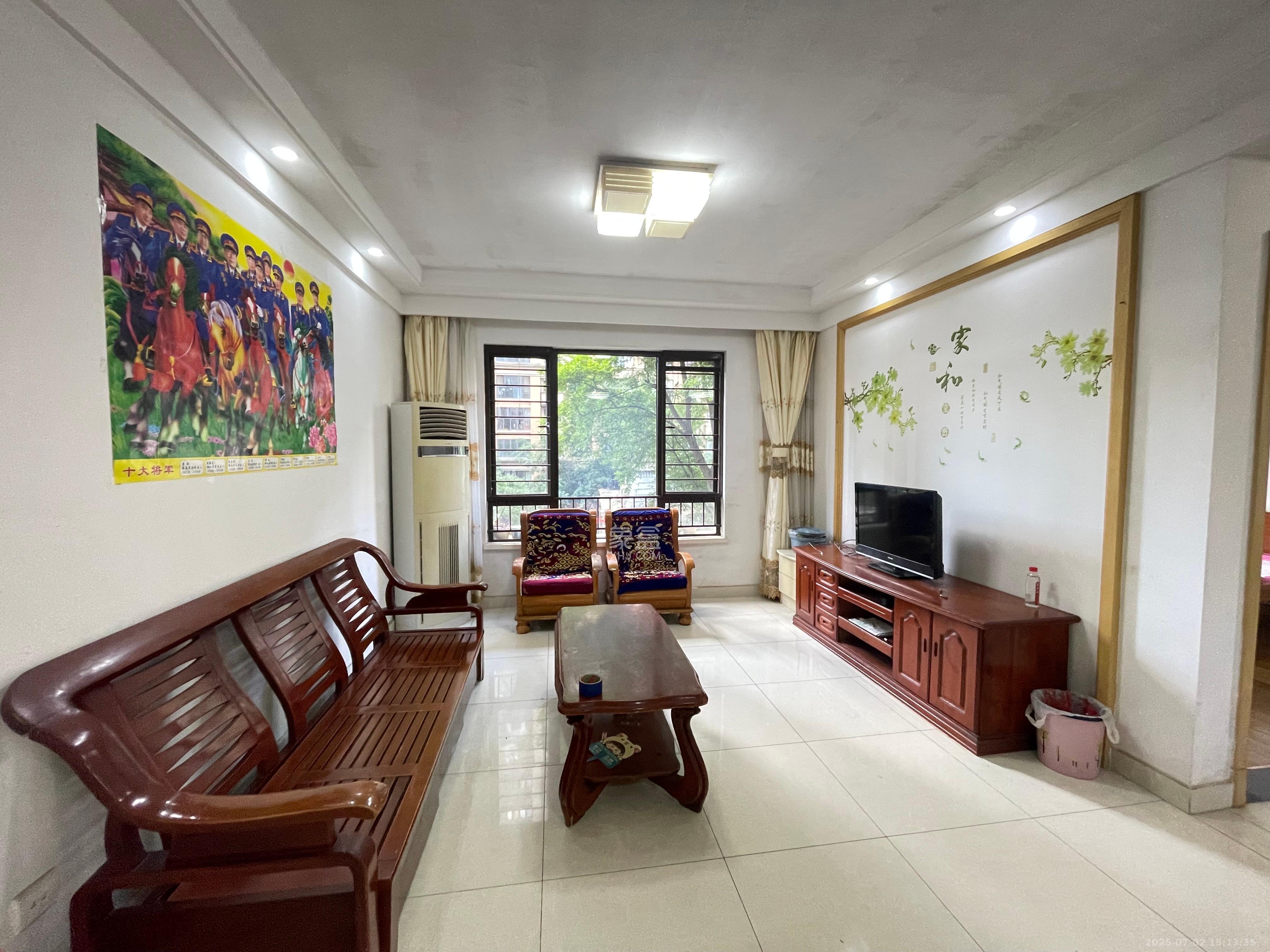 中海国际三期 3室2厅1卫 1700.0元/月 中海国际三期 3室2厅1卫 1700.0元/月室内图