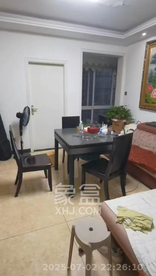 鑫科明珠  3室2厅2卫   2700.00元/月