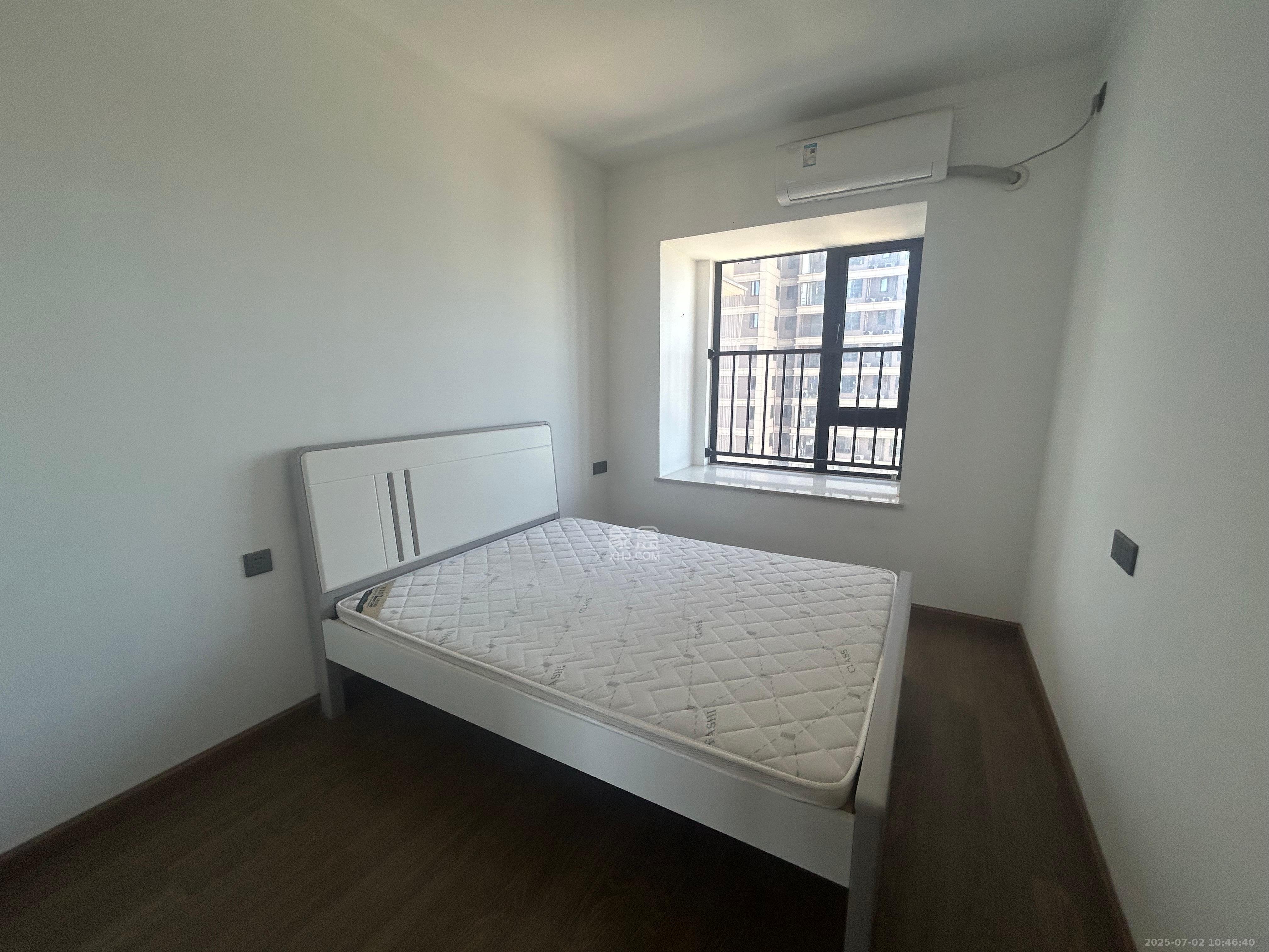 招商华发依云曦城 4室2厅2卫 3200.0元/月 招商华发依云曦城 4室2厅2卫 3200.0元/月室内图