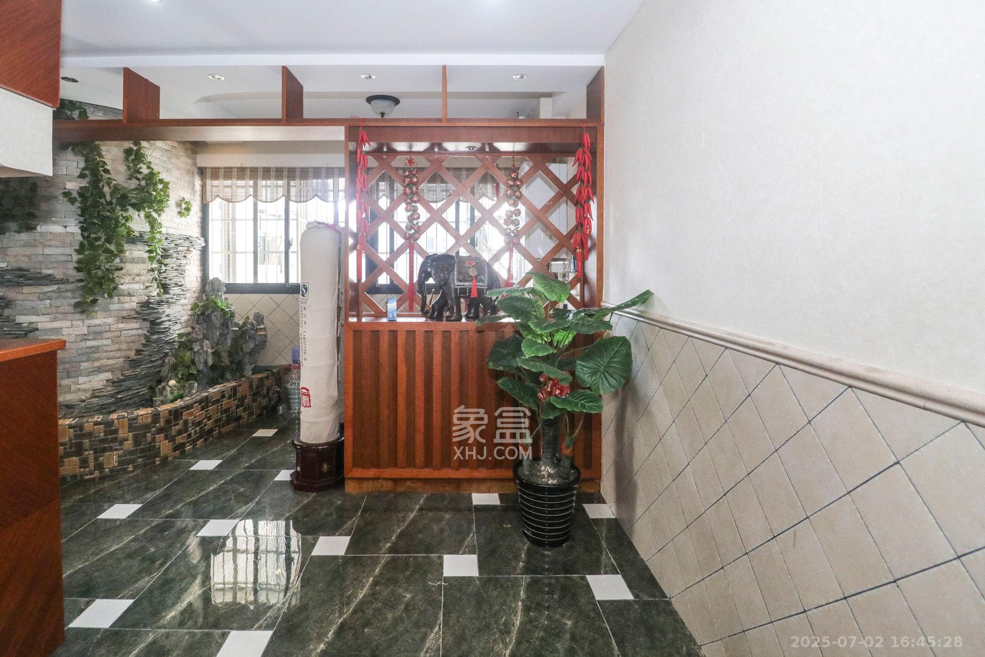 景秀江山  4室2厅2卫   5000.00元/月室内图