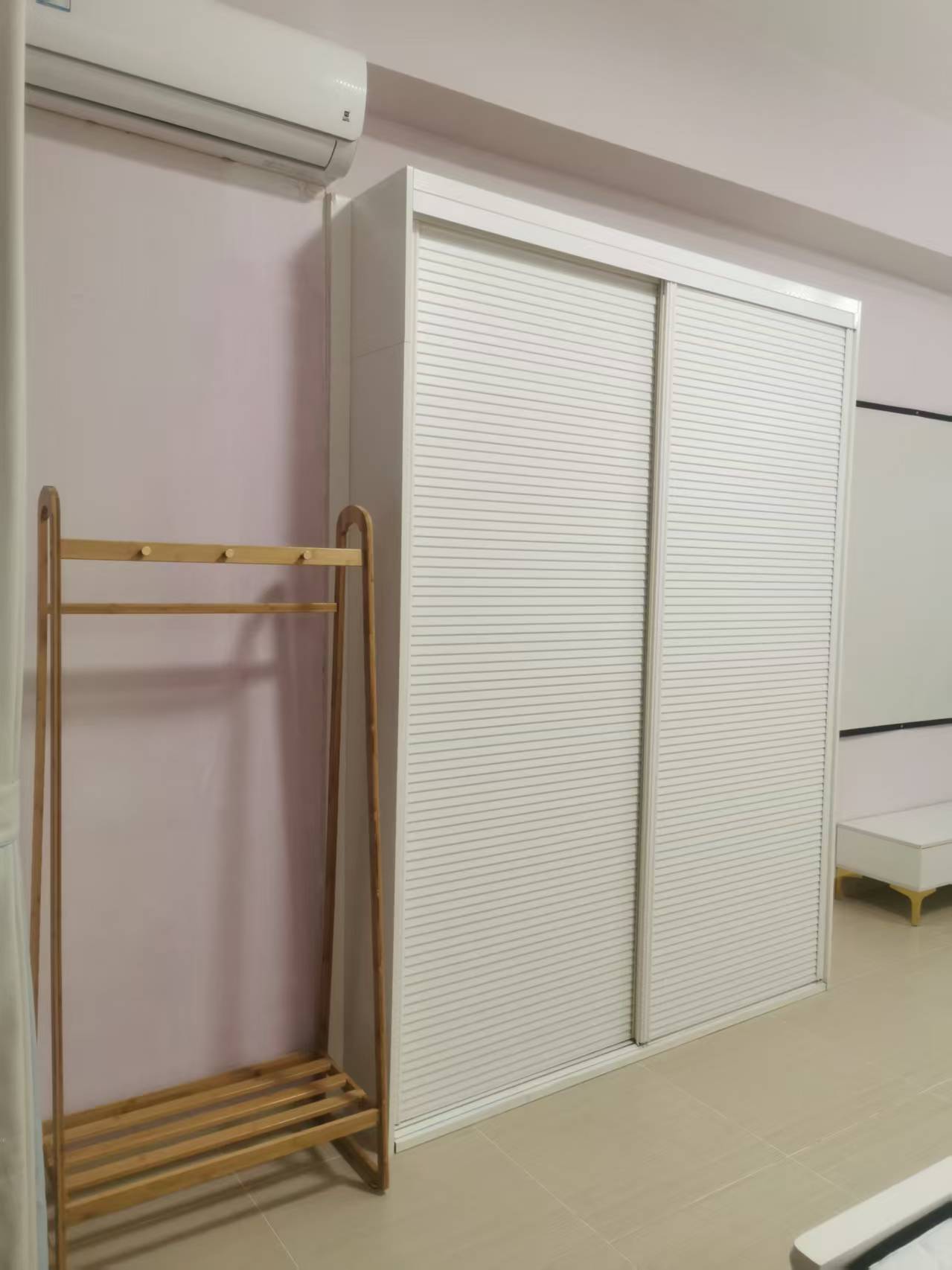 华南城市广场  1室0厅0卫    1500.0元/月 华南城市广场  1室0厅0卫    1500.0元/月室内图