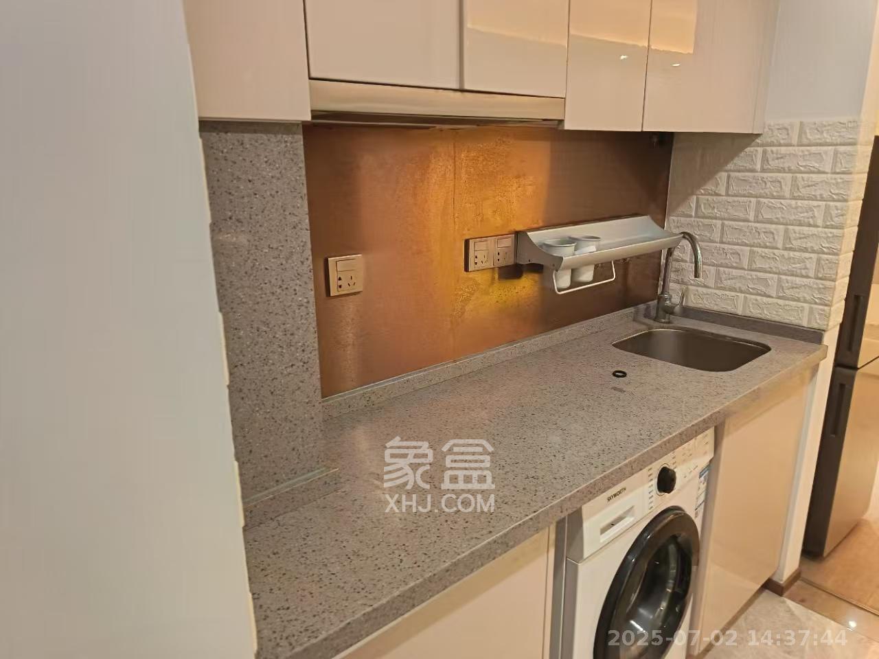 旭辉华宇南宸府  1室1厅1卫   1400.00元/月室内图