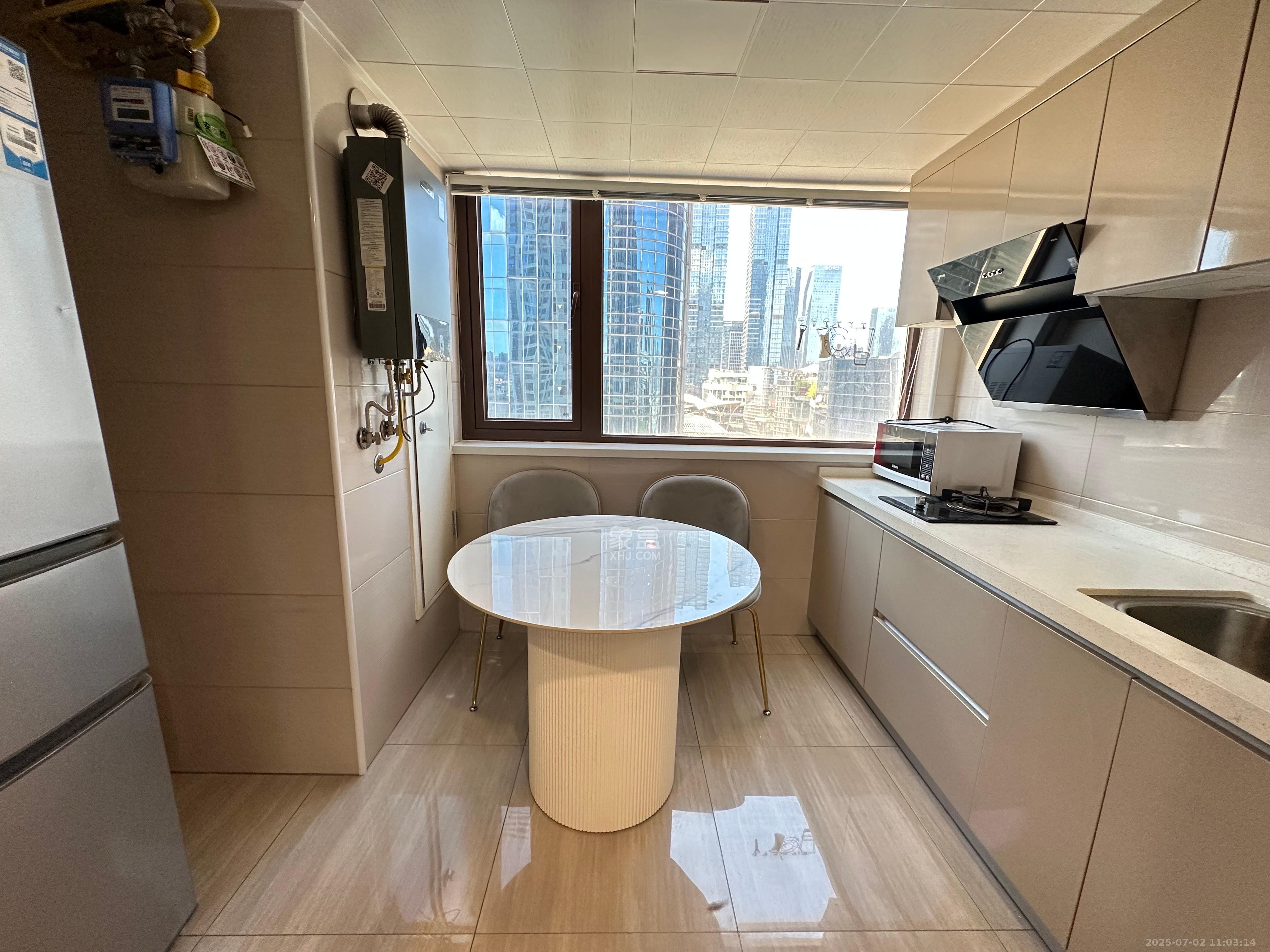 富兴时代御城 2室1厅1卫 2600.0元/月 富兴时代御城 2室1厅1卫 2600.0元/月室内图