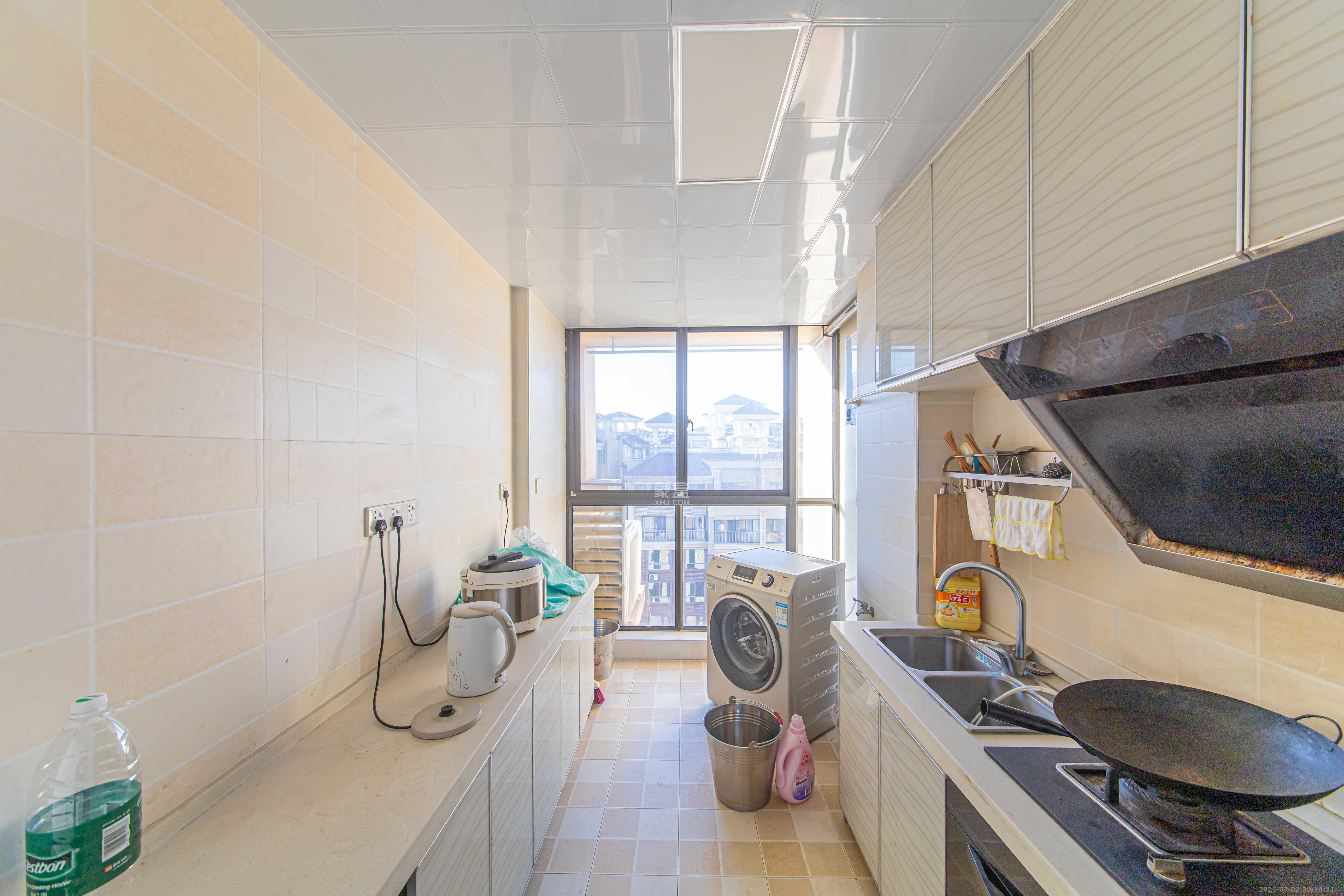 夏威夷碧水春城(碧桂园城市花园) 4室2厅1卫 82.8万 夏威夷碧水春城(碧桂园城市花园) 4室2厅1卫 82.8万厨房