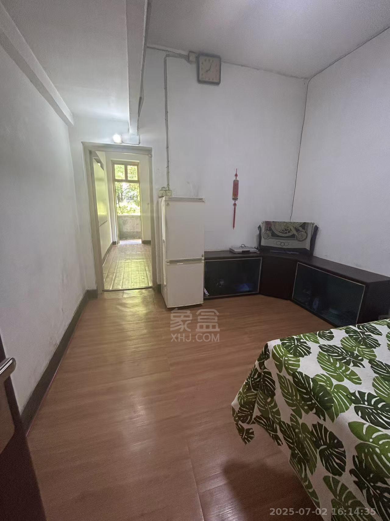 金桂小区曹一二三村 2室1厅1卫 800.0元/月 金桂小区曹一二三村 2室1厅1卫 800.0元/月室内图