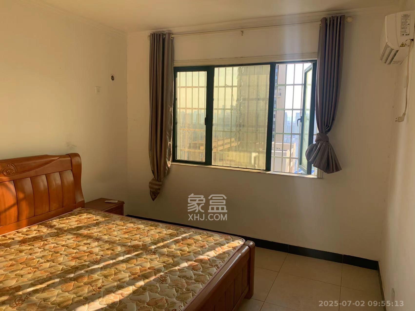 西韵佳苑  3室2厅1卫    3000.0元/月室内图