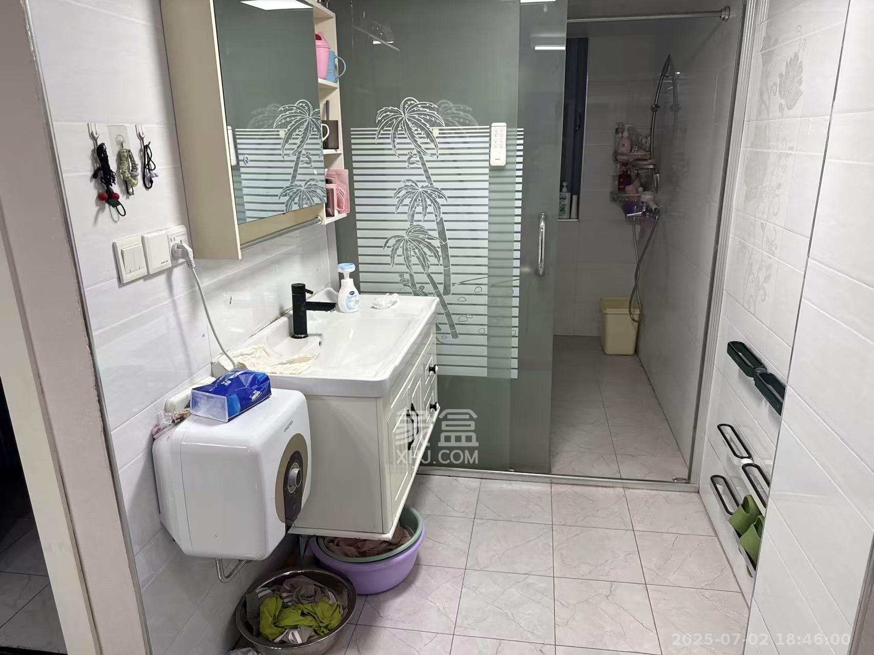 雄新水印廊桥（雄新华府）  3室2厅2卫   2500.00元/月室内图