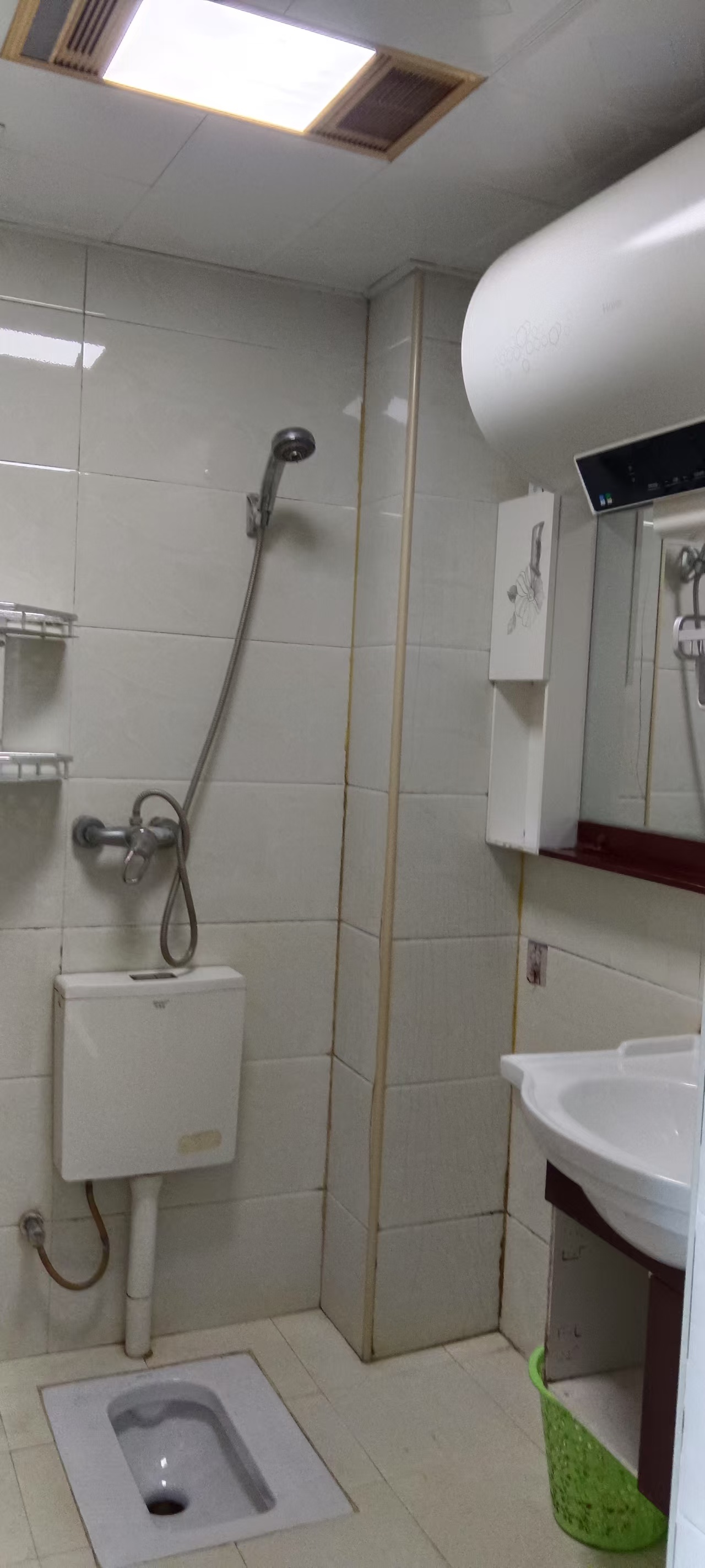 百弘学府城 2室1厅1卫 1200.0元/月 百弘学府城 2室1厅1卫 1200.0元/月室内图