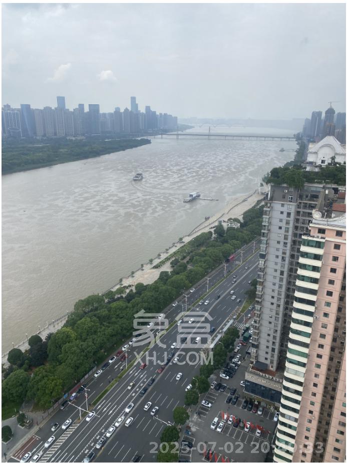 潮宗御苑 4室2厅2卫 10888.0元/月 潮宗御苑 4室2厅2卫 10888.0元/月室内图