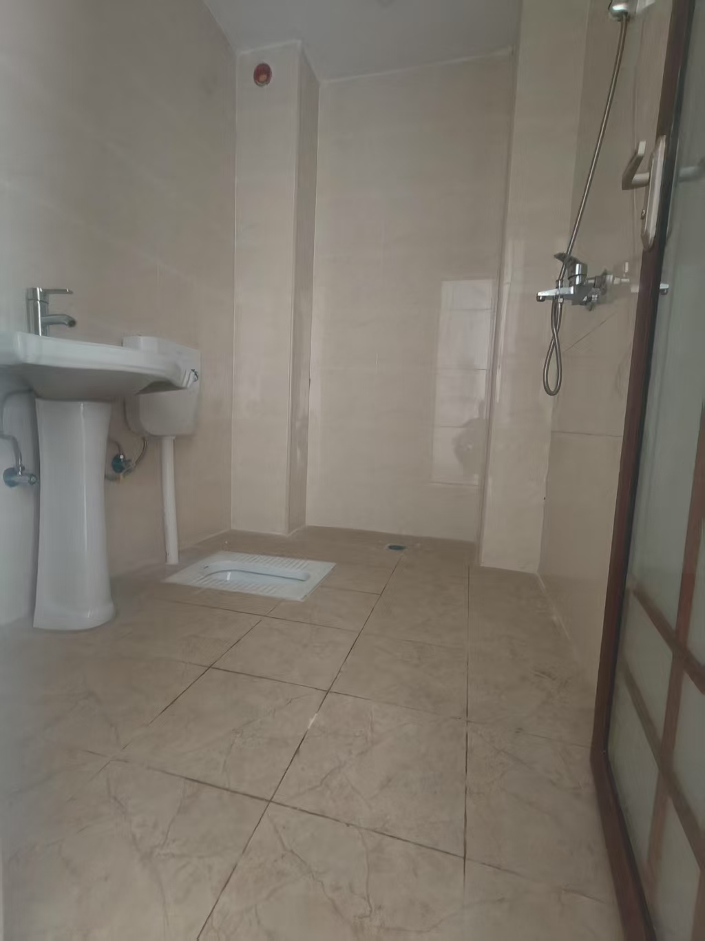 龙城新景 1室2厅1卫 68.0万 龙城新景 1室2厅1卫 68.0万室内图