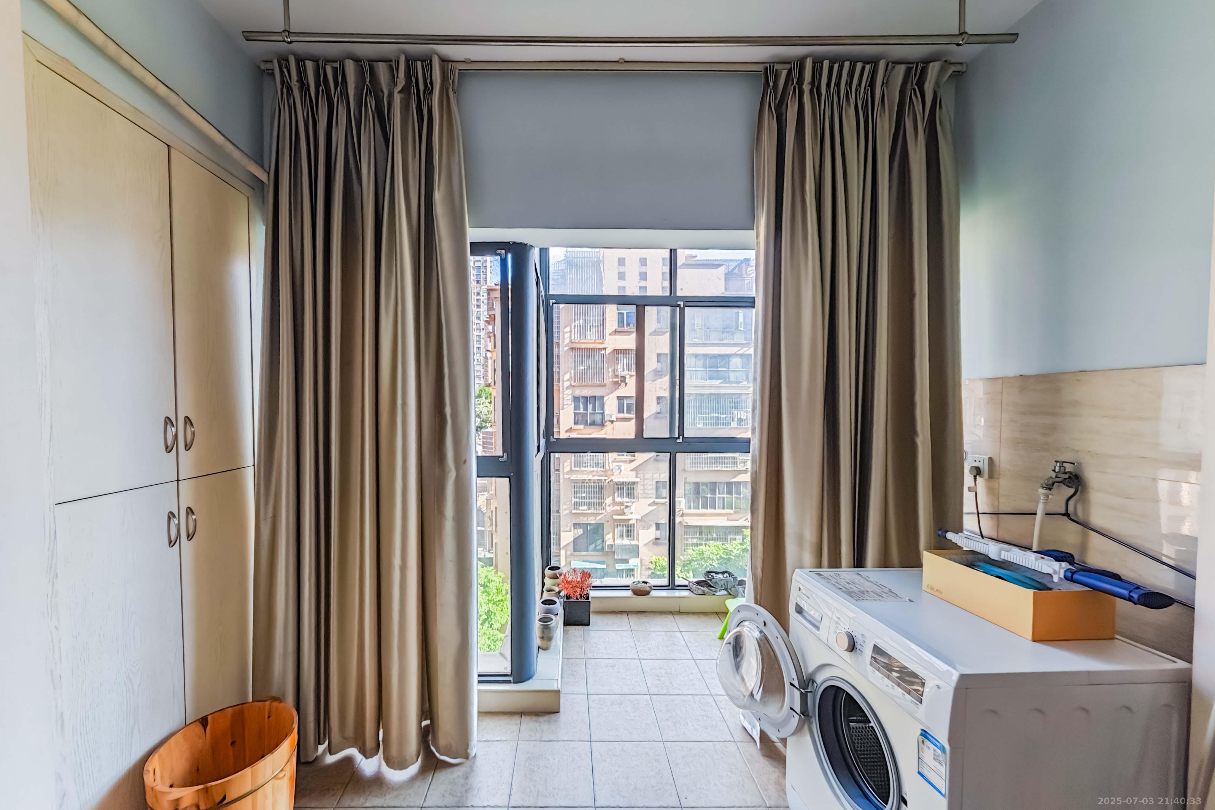 中城丽景香山园 3室2厅2卫 128.80万 中城丽景香山园 3室2厅2卫 128.80万其他