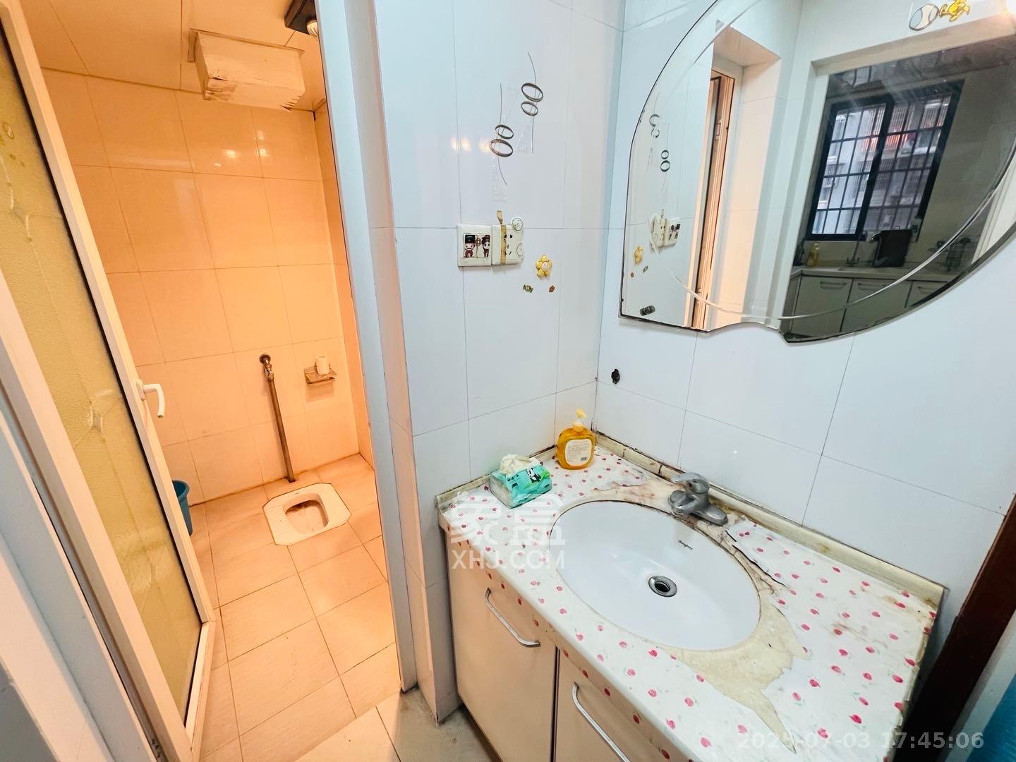 永宏佳园 3室2厅2卫 2500.0元/月 永宏佳园 3室2厅2卫 2500.0元/月室内图