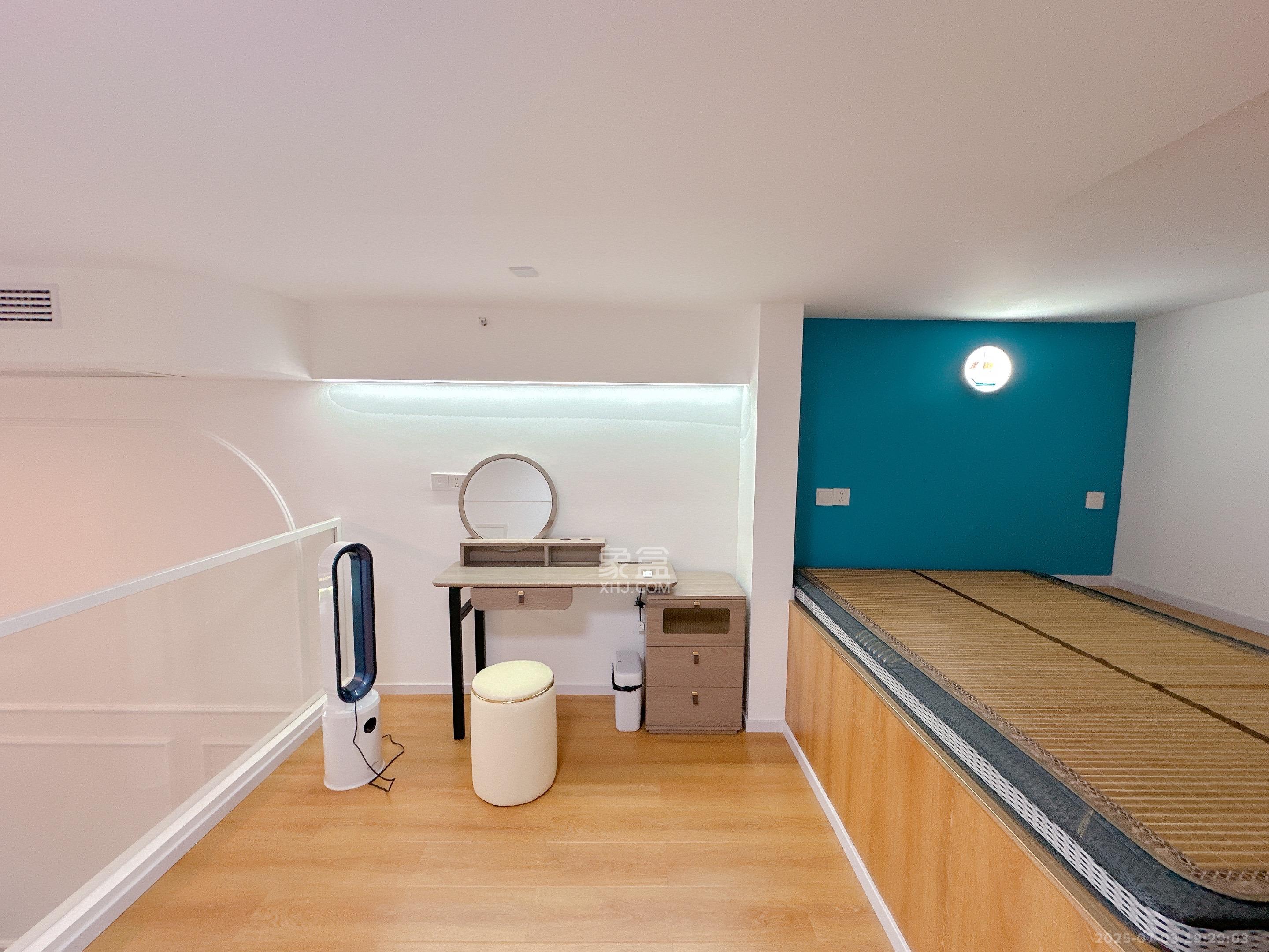 复地滨江金融中心 2室1厅1卫 3200.0元/月 复地滨江金融中心 2室1厅1卫 3200.0元/月室内图