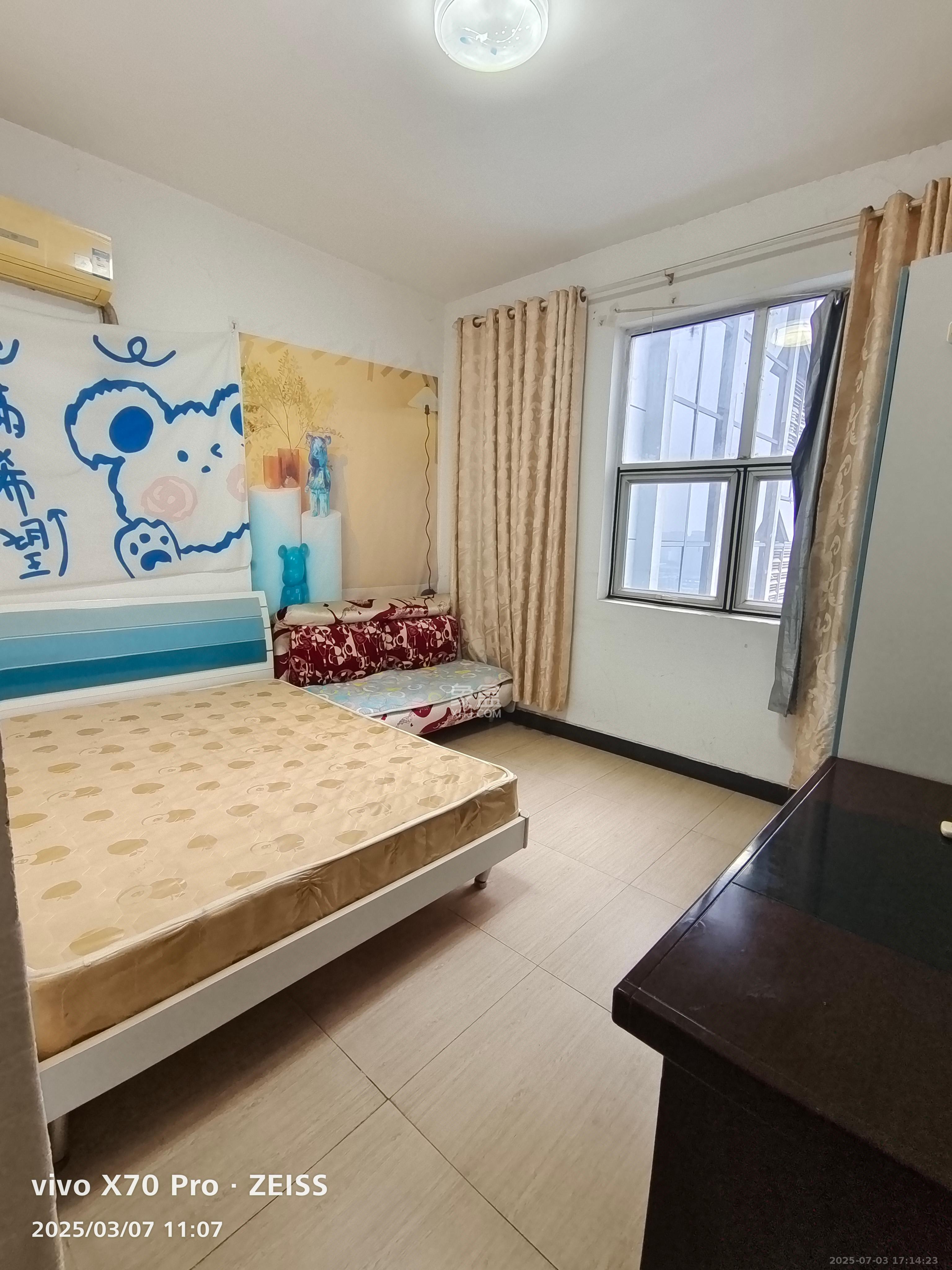 红星国际星城 1室1厅1卫 1150.0元/月 红星国际星城 1室1厅1卫 1150.0元/月室内图